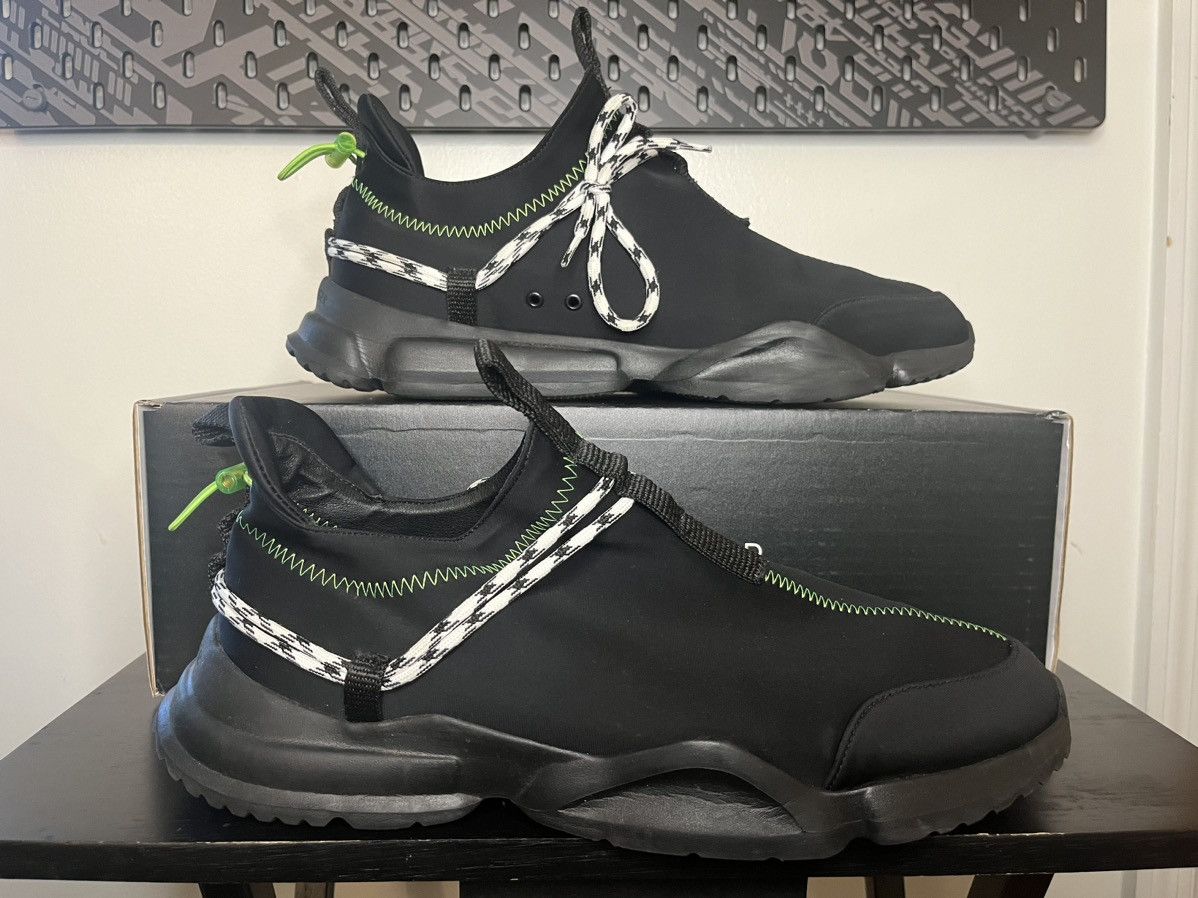 John Geiger John Geiger 002 Low Triple Black Away Game Size US 13 / EU 46 - 3 Thumbnail