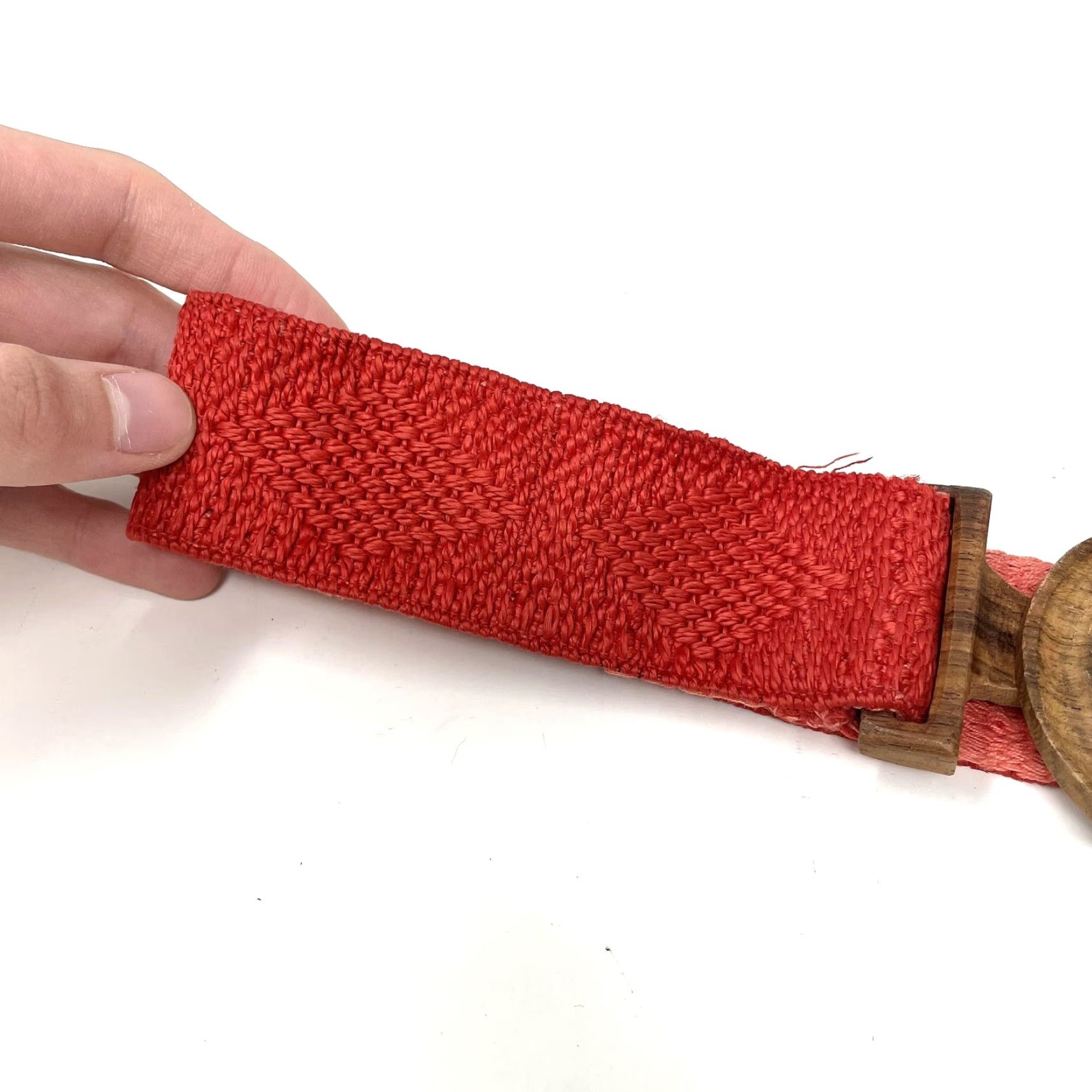 Vintage VINTAGE 1950s Womens Belt Size 30 Carved Wood Buckle Woven Nautical Theme Red J24 Belt Womens Red Vintage 1950s Size ONE SIZE - 3 Thumbnail