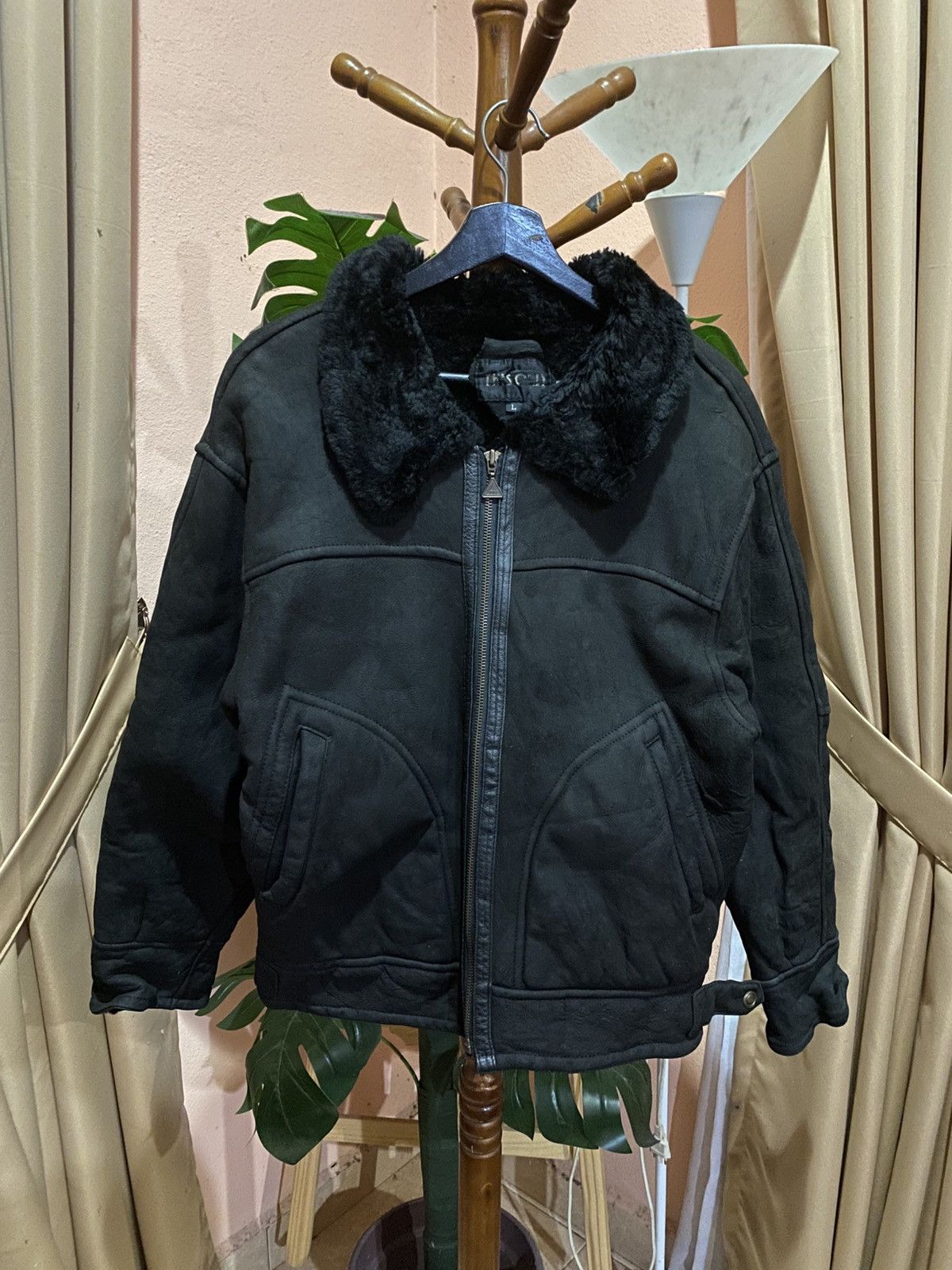Vintage Vintage Y2K THIS ONLY Black Shearling Bomber Jacket Size US L / EU 52-54 / 3 - 3 Thumbnail
