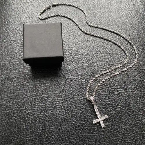VIBE Upside Down Cross Inverted Diamond Pendant w/ 18" Rope Chain Size ONE SIZE - 4 Thumbnail