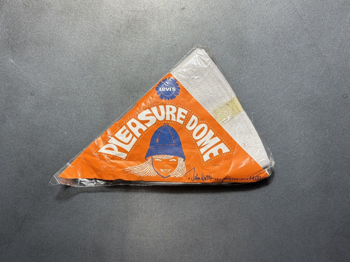 Levi's 1970s Levi's "Pleasure Dome" by John Weitz Vintage Big E Hat Size ONE SIZE - 10 Thumbnail