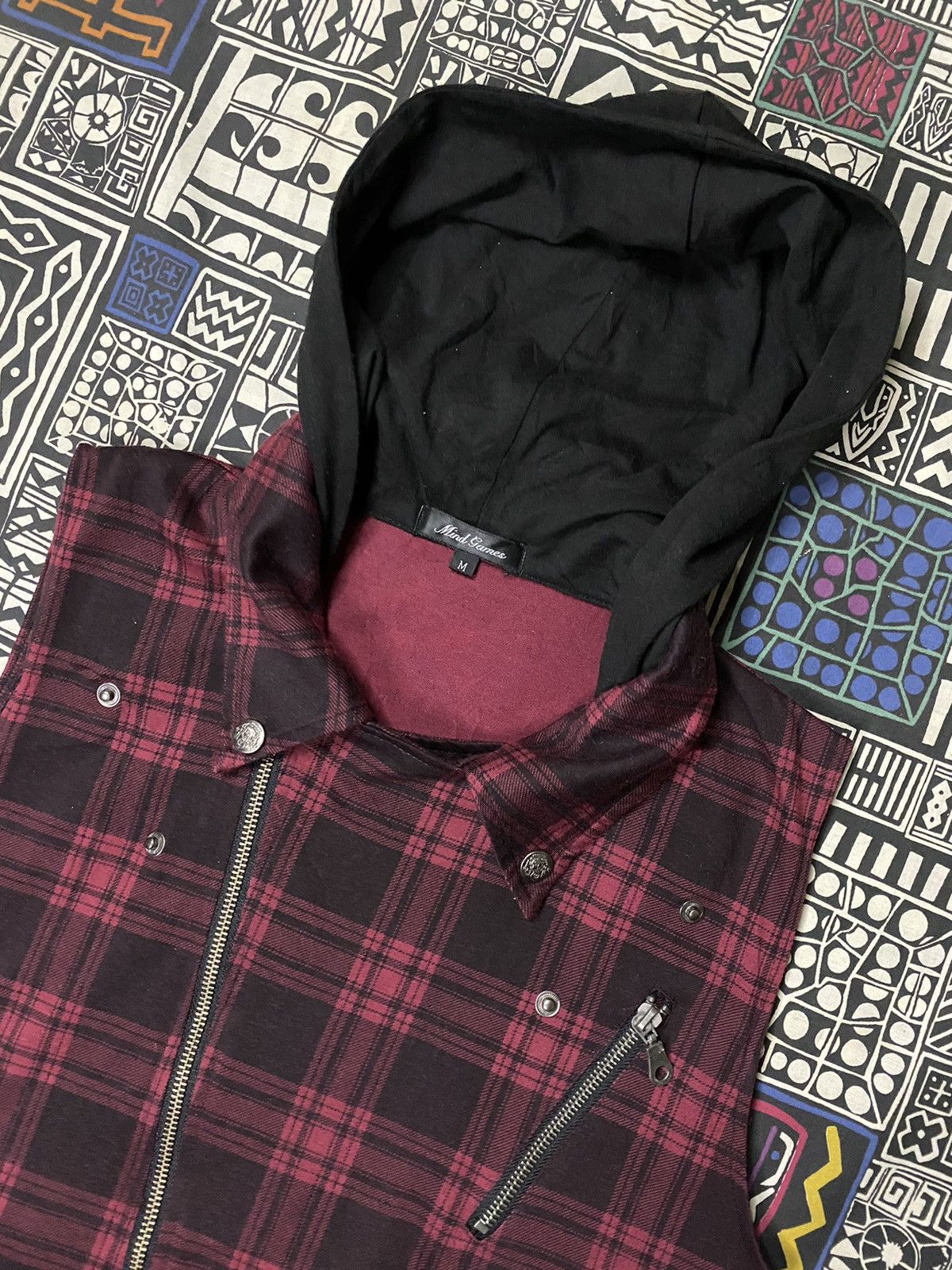 If Six Was Nine × Le Grande Bleu (L.G.B.) MIND GAMES GOTHIC PUNK SLEEVELES HODIE Size US M / EU 48-50 / 2 - 4 Thumbnail