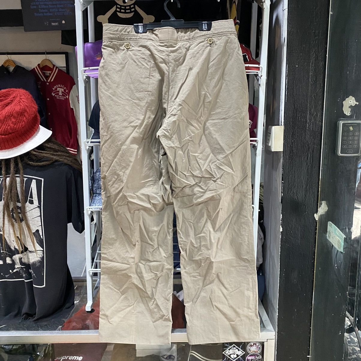 Giorgio Armani Vintage Giorgio Armani Beige Casual Pants Baggy Size US 34 / EU 50 - 2 Thumbnail