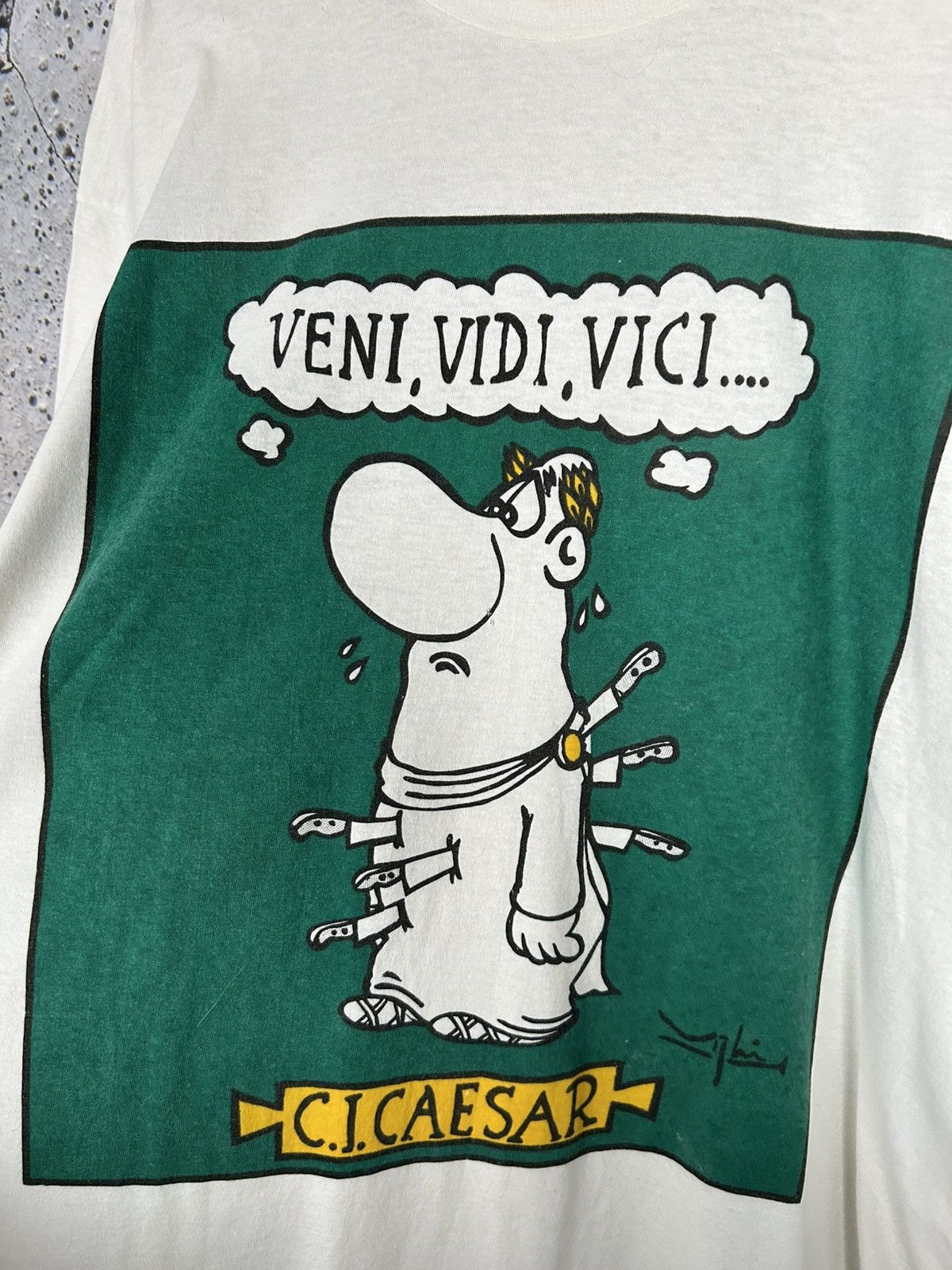 Vintage Vintage 90s Single Stitch Cezar Veni Vidi Vici Graphic Tee Size US L / EU 52-54 / 3 - 3 Thumbnail