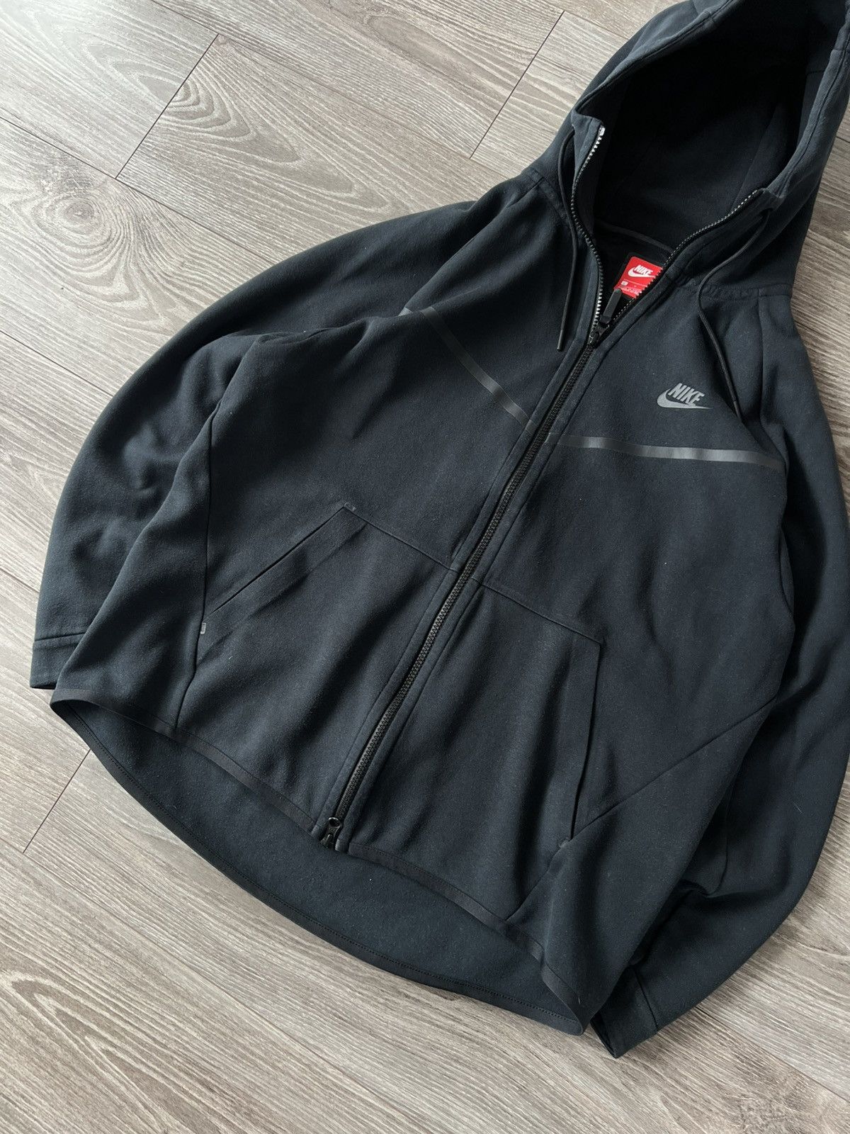 Designer × Nike ‼️Nike Tech Fleece Triple Black Windrunner Zip Hoodie‼️ Size US L / EU 52-54 / 3 - 12 Thumbnail
