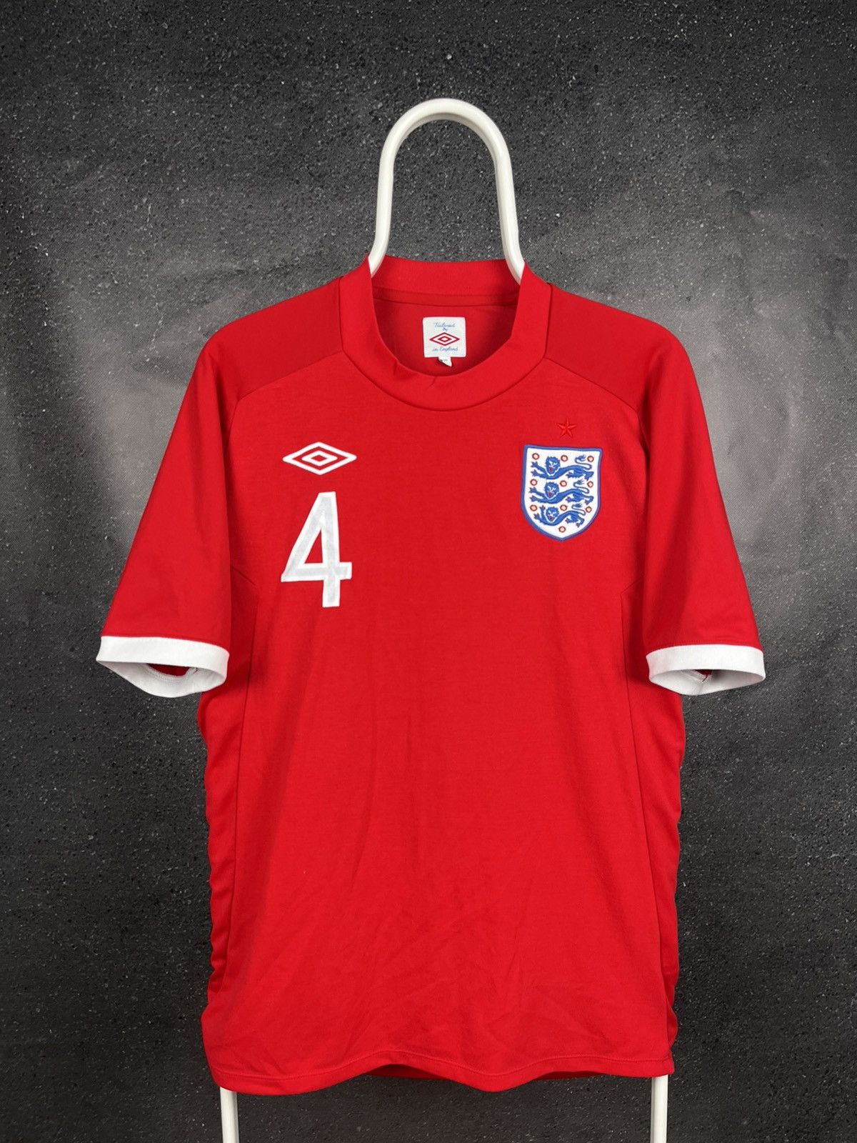 Vintage England 2010 2011 Gerrard World Cup away soccer jersey Size US M / EU 48-50 / 2 - 1 Thumbnail