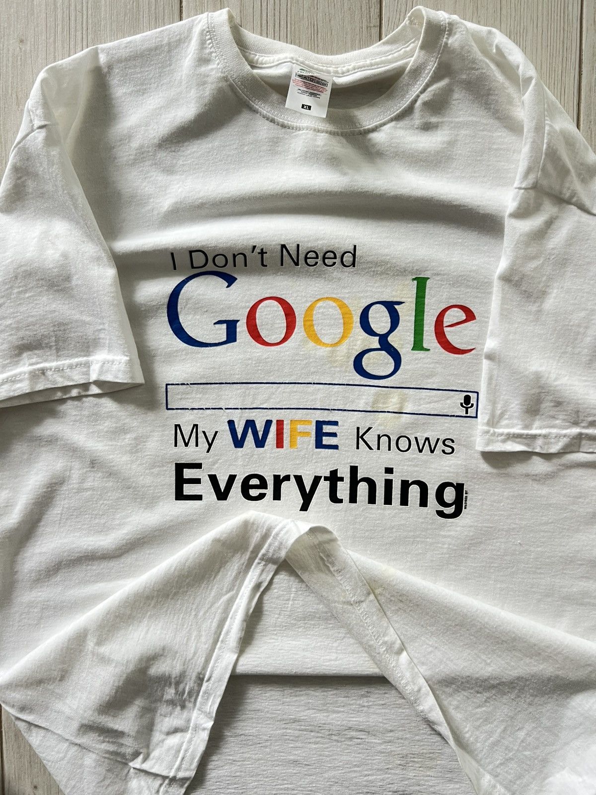 Vintage Funny I Dont Need Google My Wife Know Everething T-Shirt Size US XL / EU 56 / 4 - 6 Thumbnail