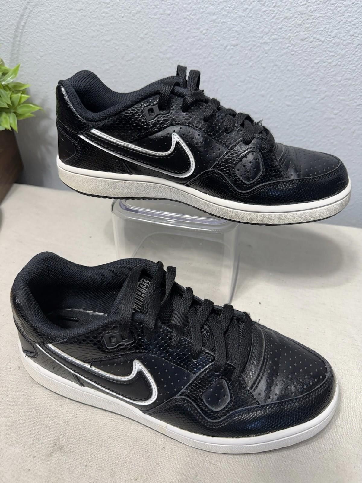 Nike New Nike Son Of Force Black/Black Women’s Size 7 Size US 7 / IT 37 - 1 Thumbnail