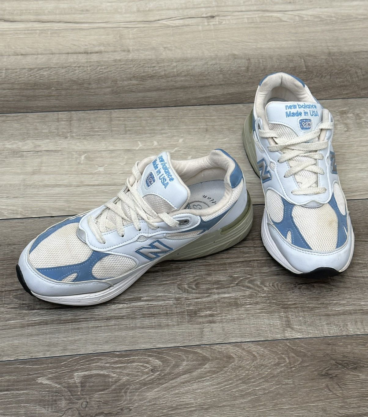 New Balance New Balance 993 Made in USA Baby Blue + White Sz. 9 NB 990 Size US 9 / IT 39 - 7 Thumbnail