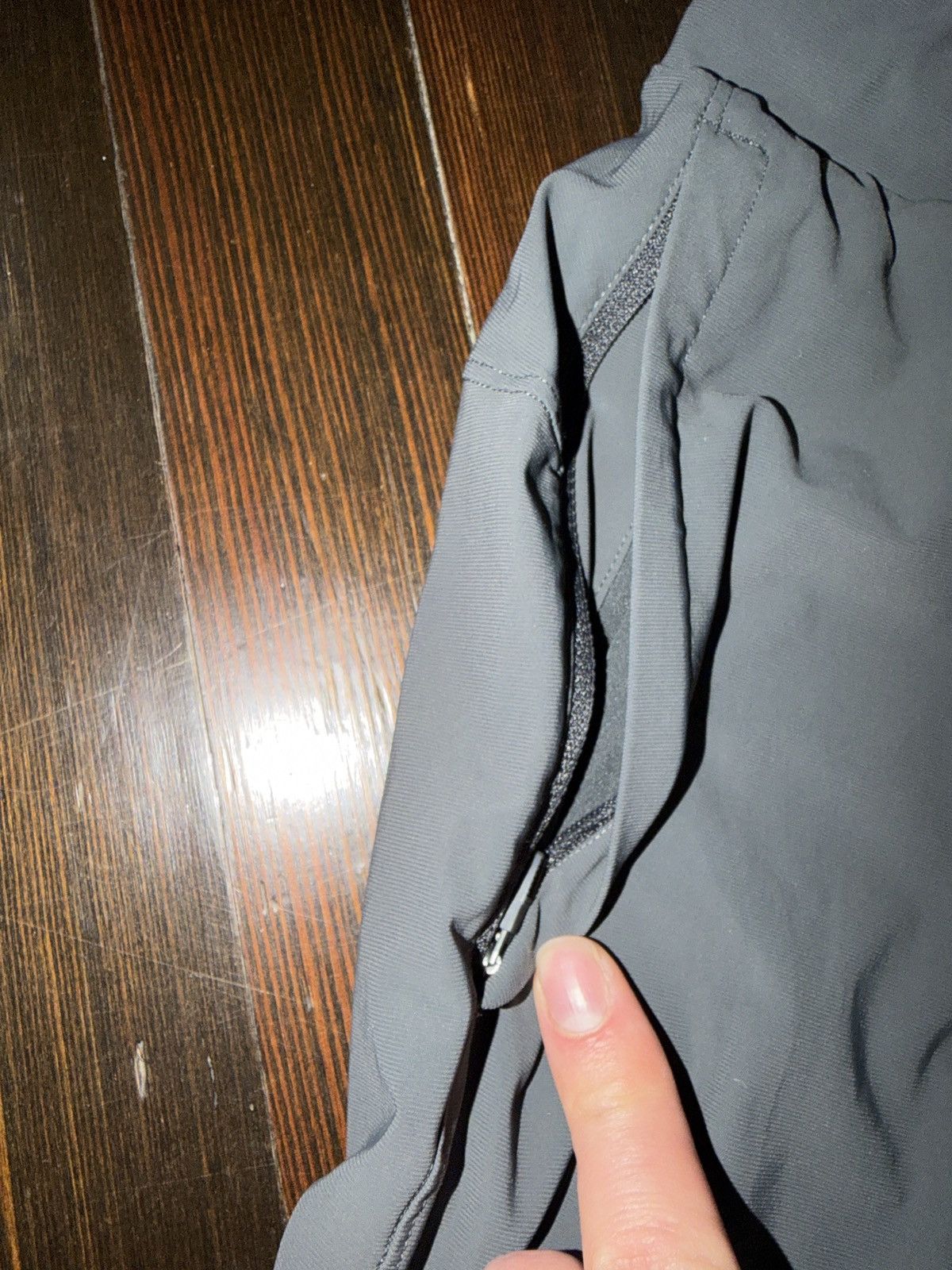 Lululemon Lululemon crop joggers size 34 Size US 34 / EU 50 - 4 Thumbnail