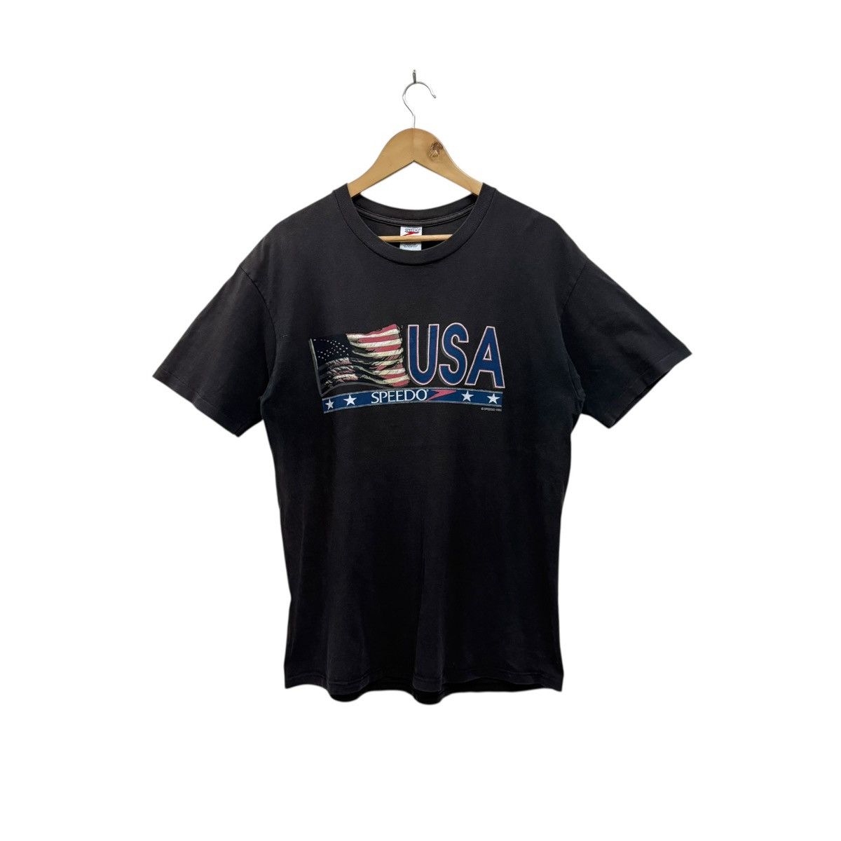 Speedo Vintage 90s Speedo surf swimwear Tshirt Size US L / EU 52-54 / 3 - 1 Thumbnail