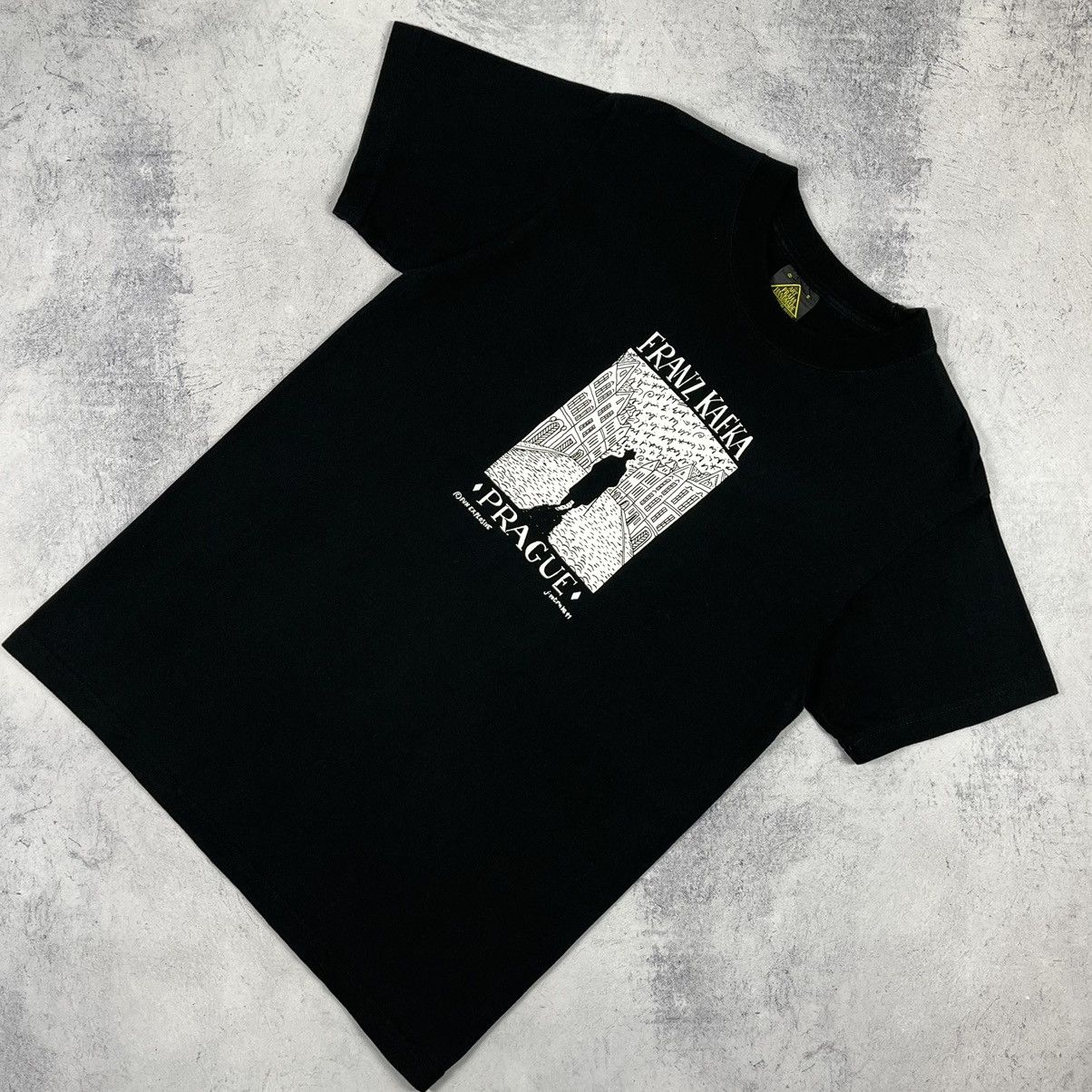 Vintage Vintage Franz Kafka Prague art tee 1991 Size US S / EU 44-46 / 1 - 1 Thumbnail