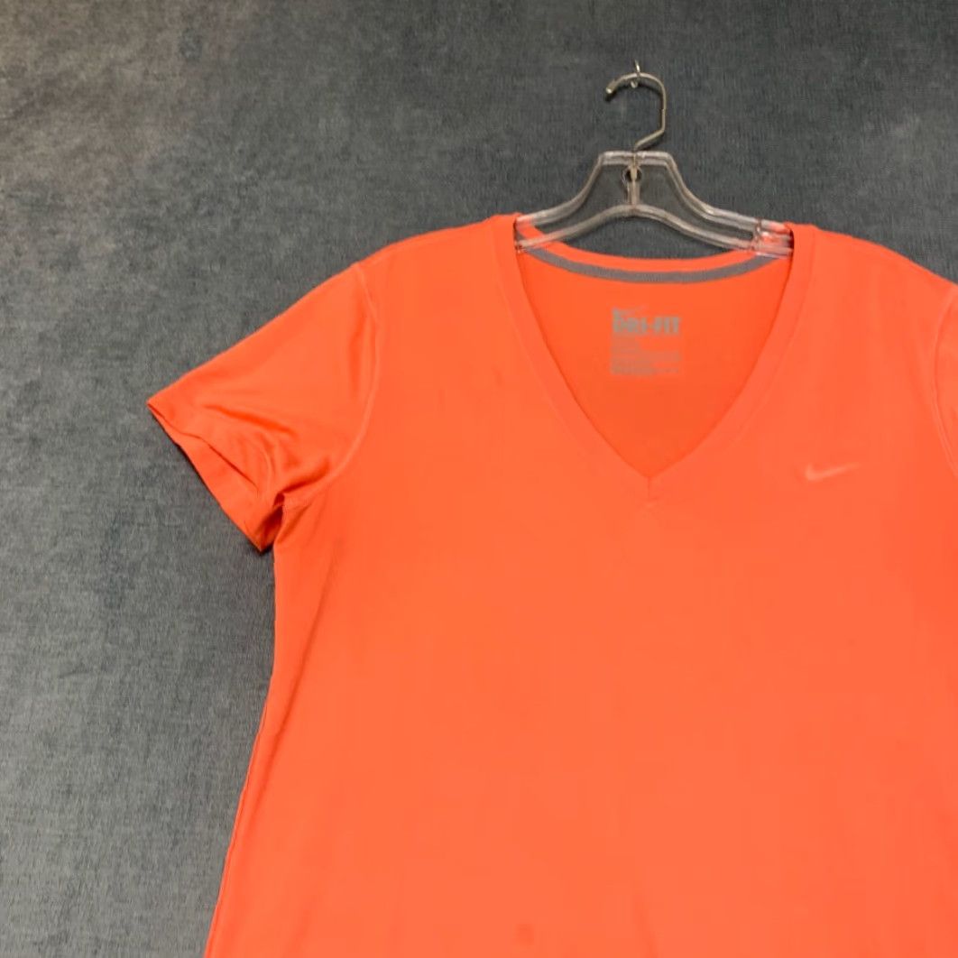 Nike Nike Dri-Fit T-Shirt Womens L Orange V-Neck Swoosh Logo Streetwear Regular Fit Size L / US 10 / IT 46 - 4 Thumbnail