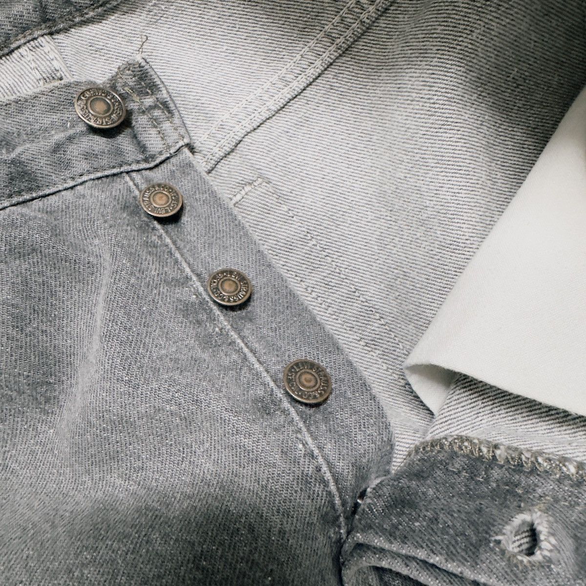 Levi's Vintage 90s Levis 501 Grey Charcoal Jeans Helmut Lang Size US 32 / EU 48 - 15 Thumbnail