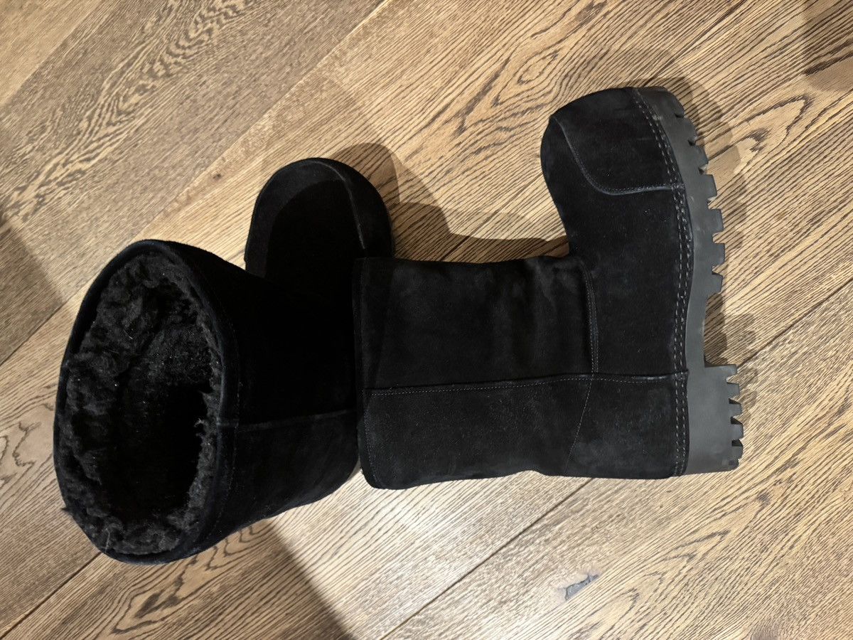Balenciaga Balenciaga Alaska fur Boots 42 Size US 9.5 / EU 42-43 - 2 Thumbnail