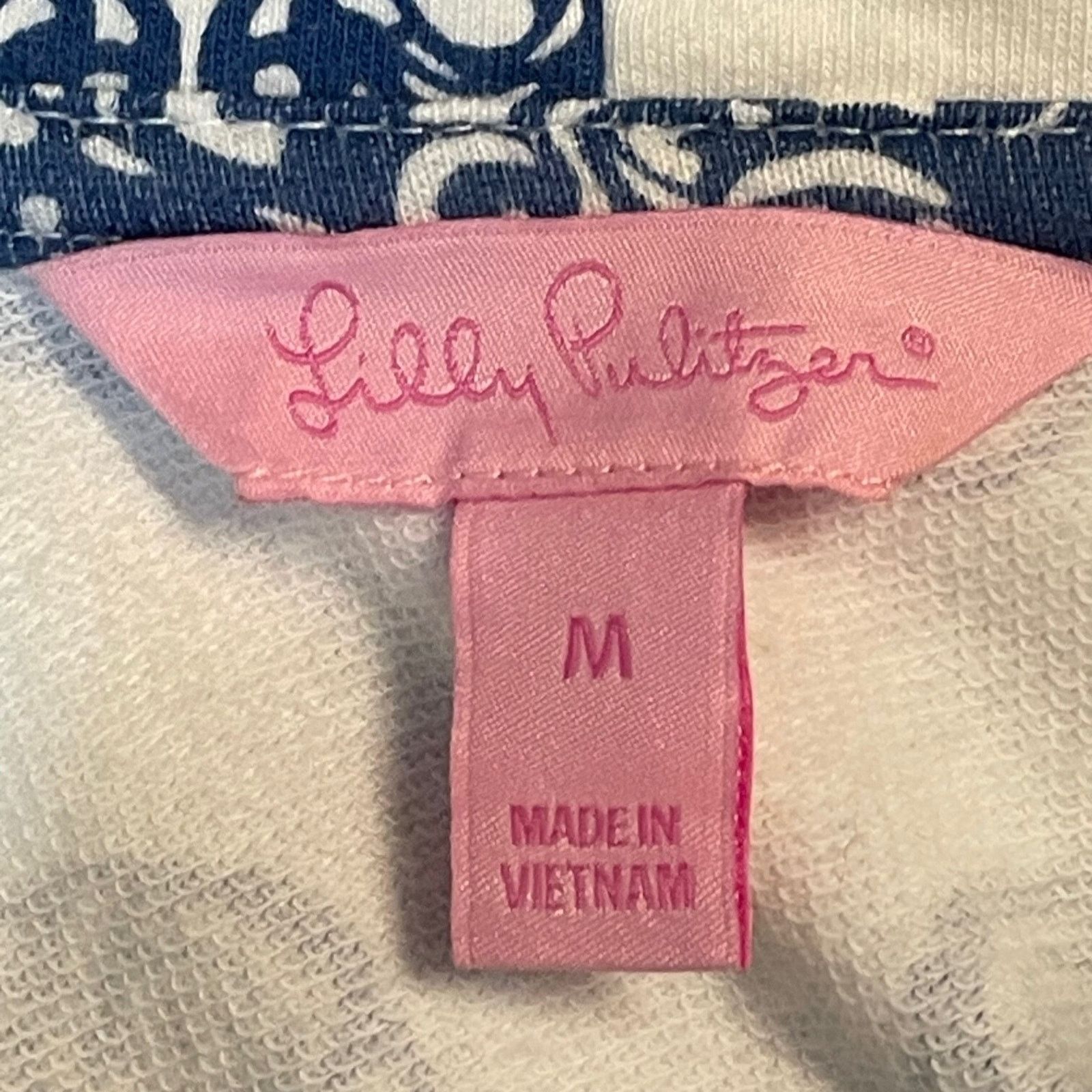 Lilly Pulitzer Lilly Pulitzer M Henley Pullover Sweatshirt BLUE Elephants Size M / US 6-8 / IT 42-44 - 9 Thumbnail