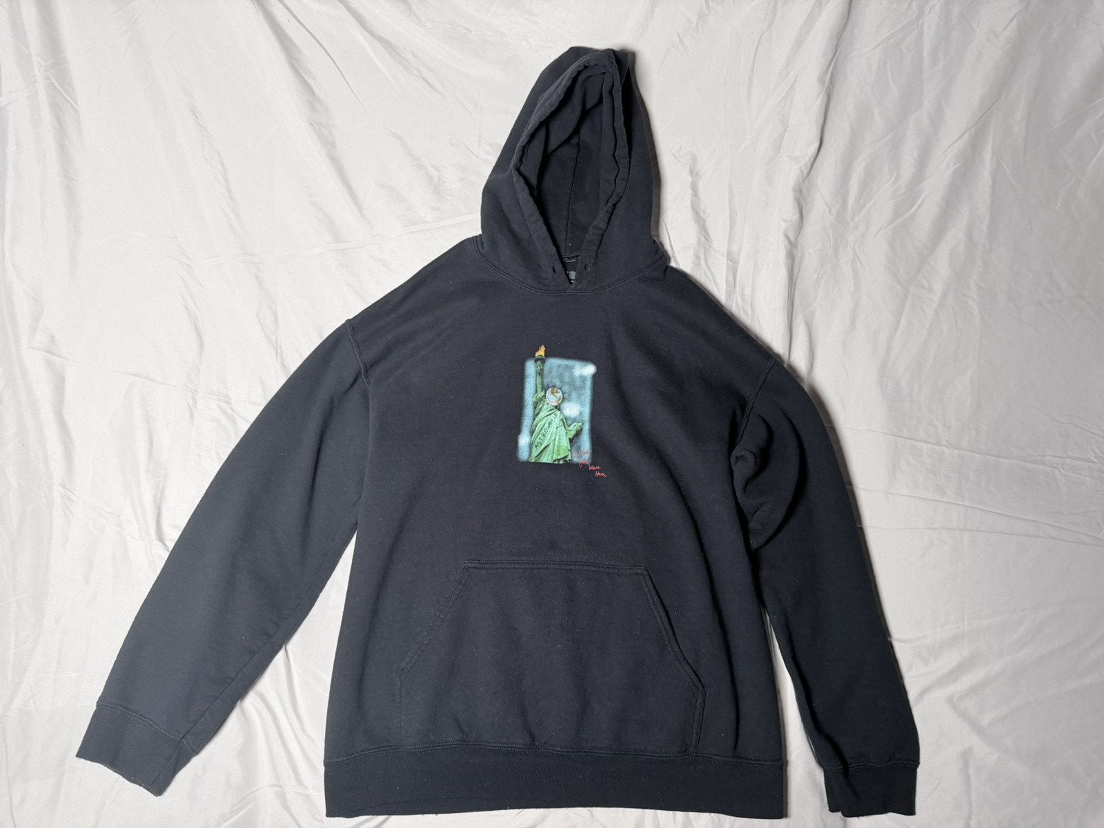 Travis Scott Travis Scott Astroworld Tour MSG Hoodie – Black – Size M Size US M / EU 48-50 / 2 - 1 Thumbnail