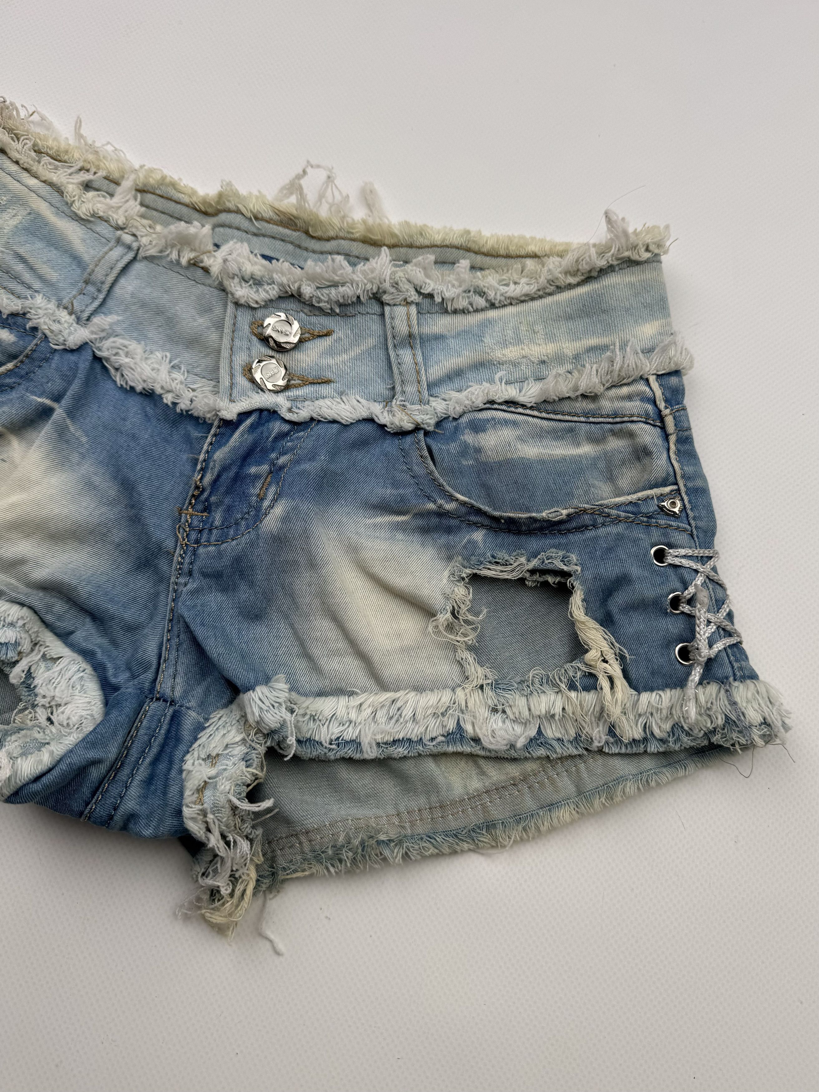 Japanese Brand 90's Distressed Mini Shorts B72(V125)E2 Size 25" / US 0 / IT 36 - 3 Thumbnail