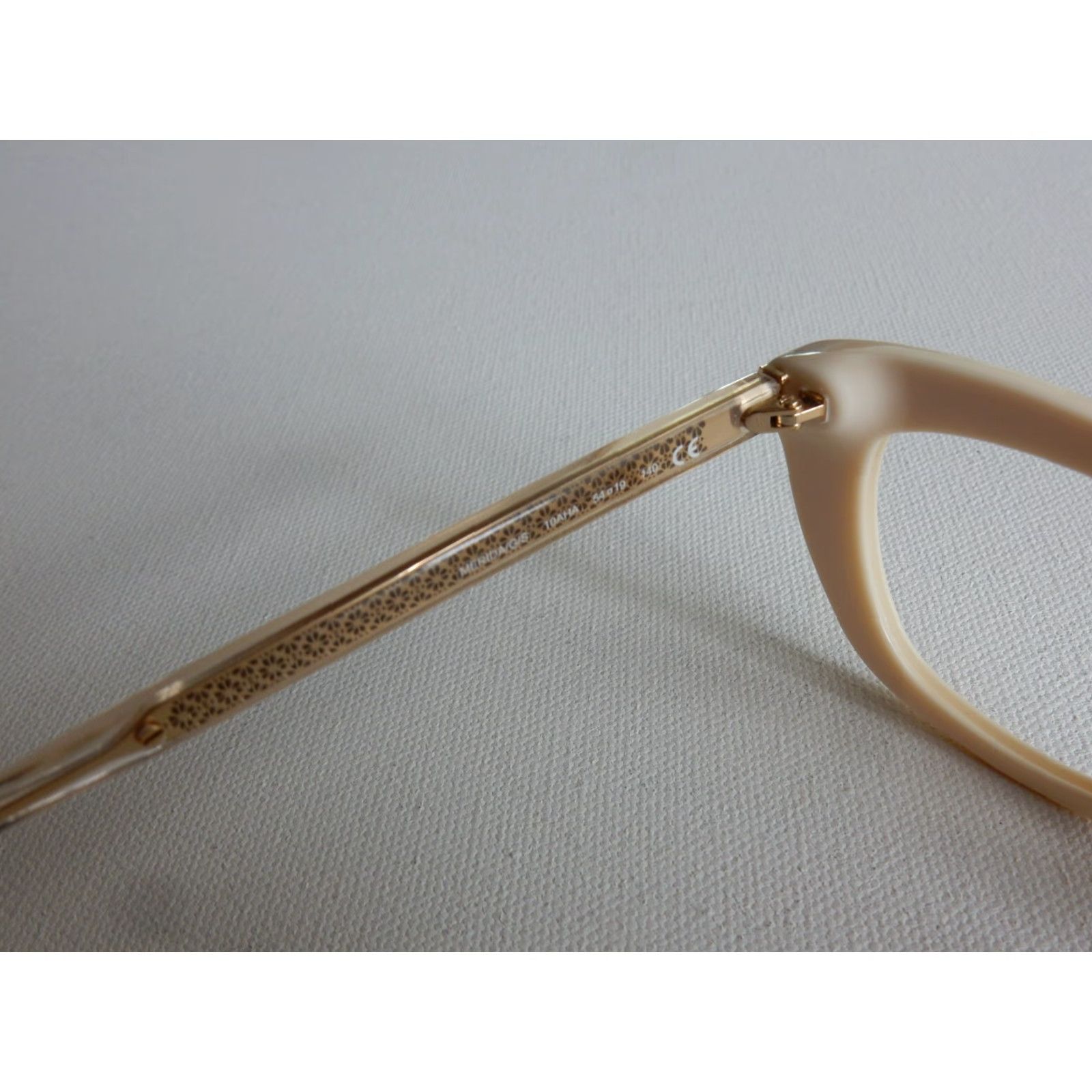 Vintage VINTAGE Kate Spade Women Sunglasses Frames White 54mm 19mm 140mm Merida 10AHA Size ONE SIZE - 5 Thumbnail