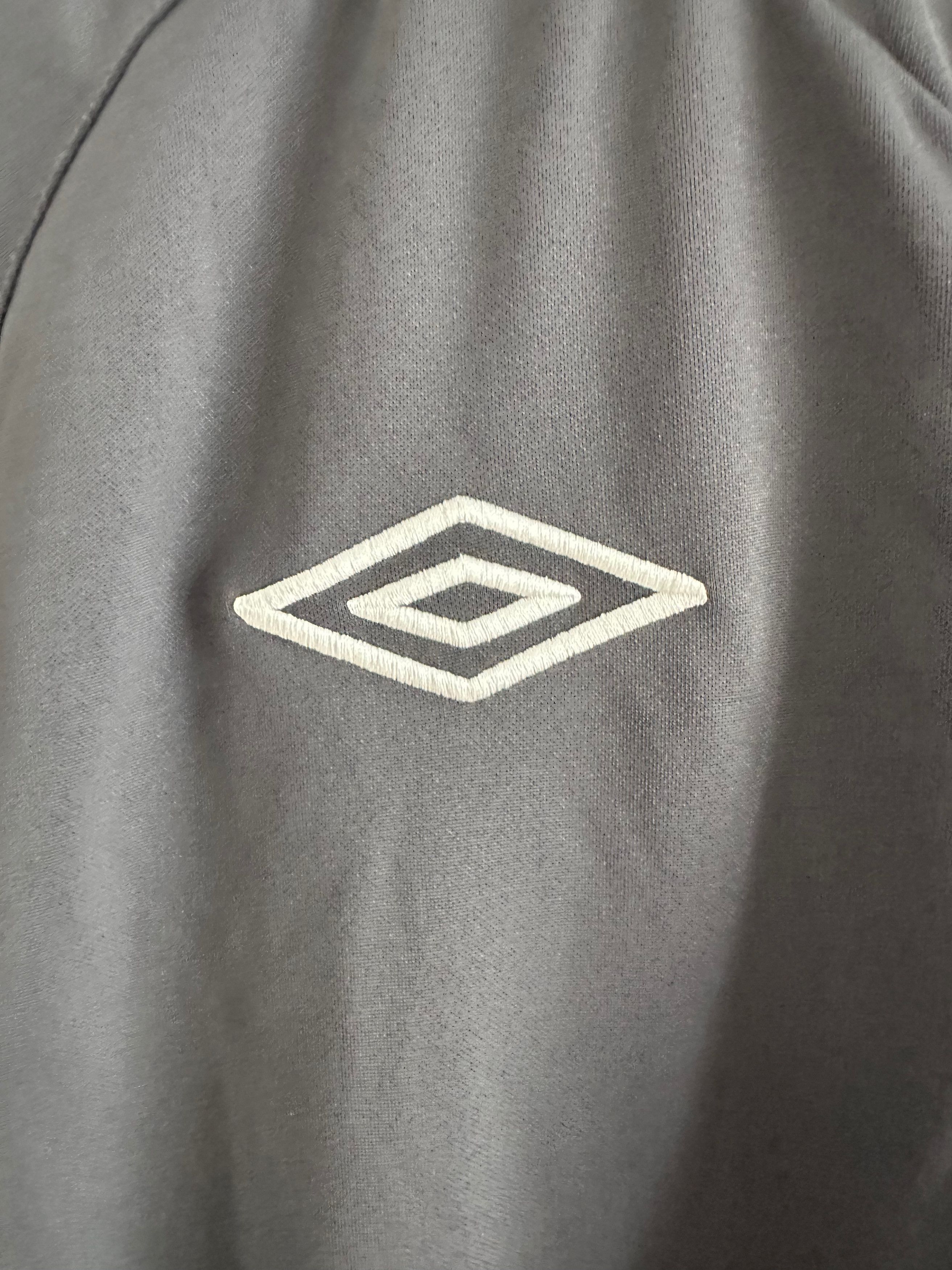 Umbro 2010 UMBRO zip Ireland Training Soccer jersey National Team Size US L / EU 52-54 / 3 - 4 Thumbnail