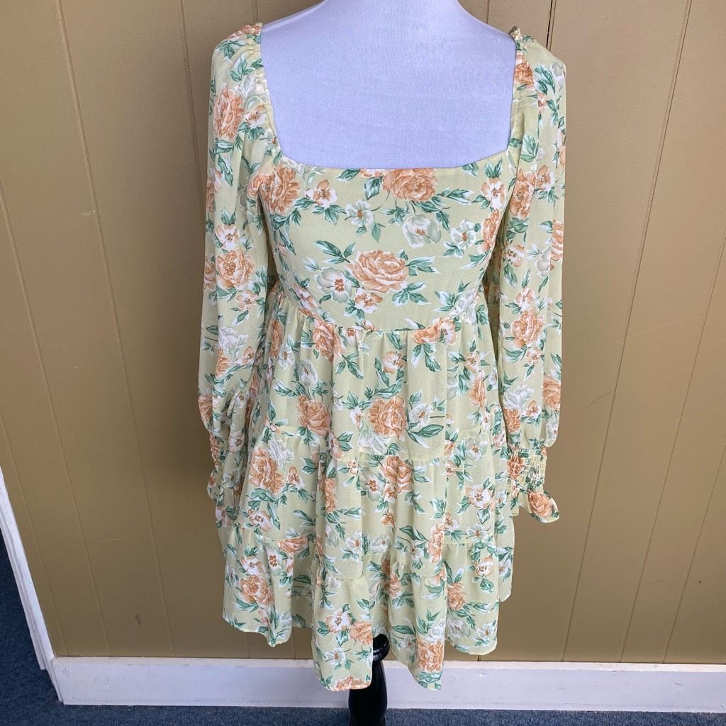 Other Lush women S square neck floral print fully lined Longsleeve Size S / US 4 / IT 40 - 1 Thumbnail