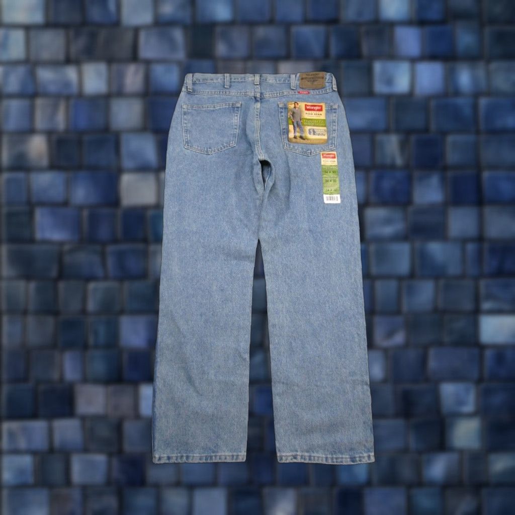 Wrangler Wrangler Jeans Mens Regular Fit Straight Blue 5 Pocket Denim 34x30 New Stars 96501SL Five Star Premium Denim Size US 34 / EU 50 - 1 Thumbnail