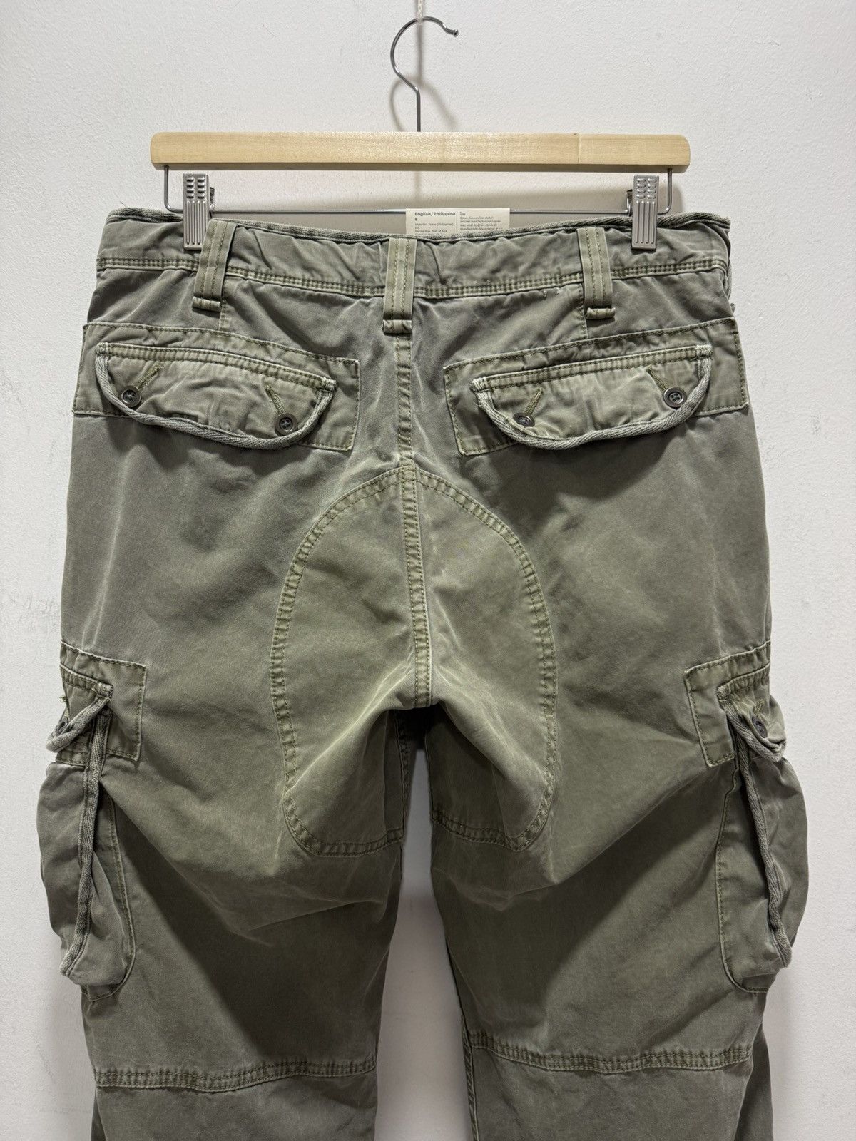 Uniqlo JAPANESE BRAND UNIQLO TWILL MULTIPOCKET CARGO MILITARY PANTS Size US 32 / EU 48 - 10 Thumbnail
