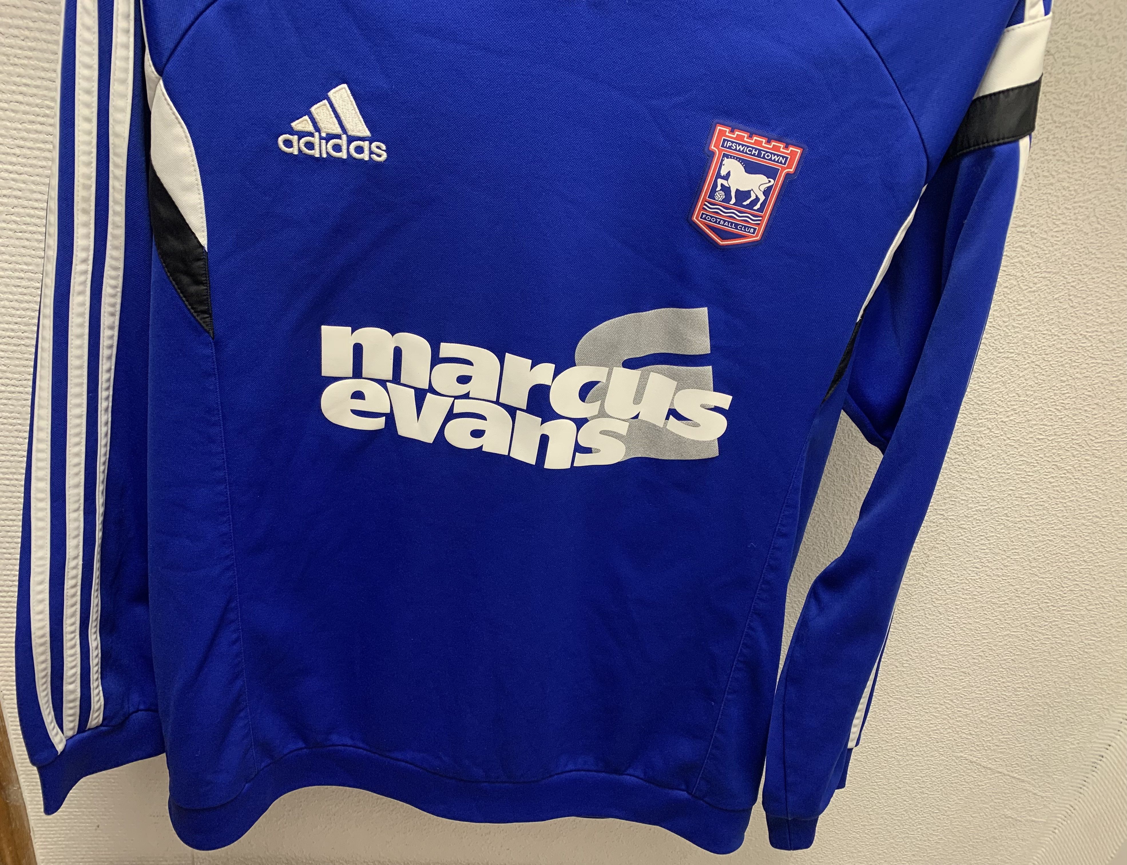 Adidas Ipswich town Adidas soccer sweatshirt Xl sz Size US XL / EU 56 / 4 - 6 Thumbnail