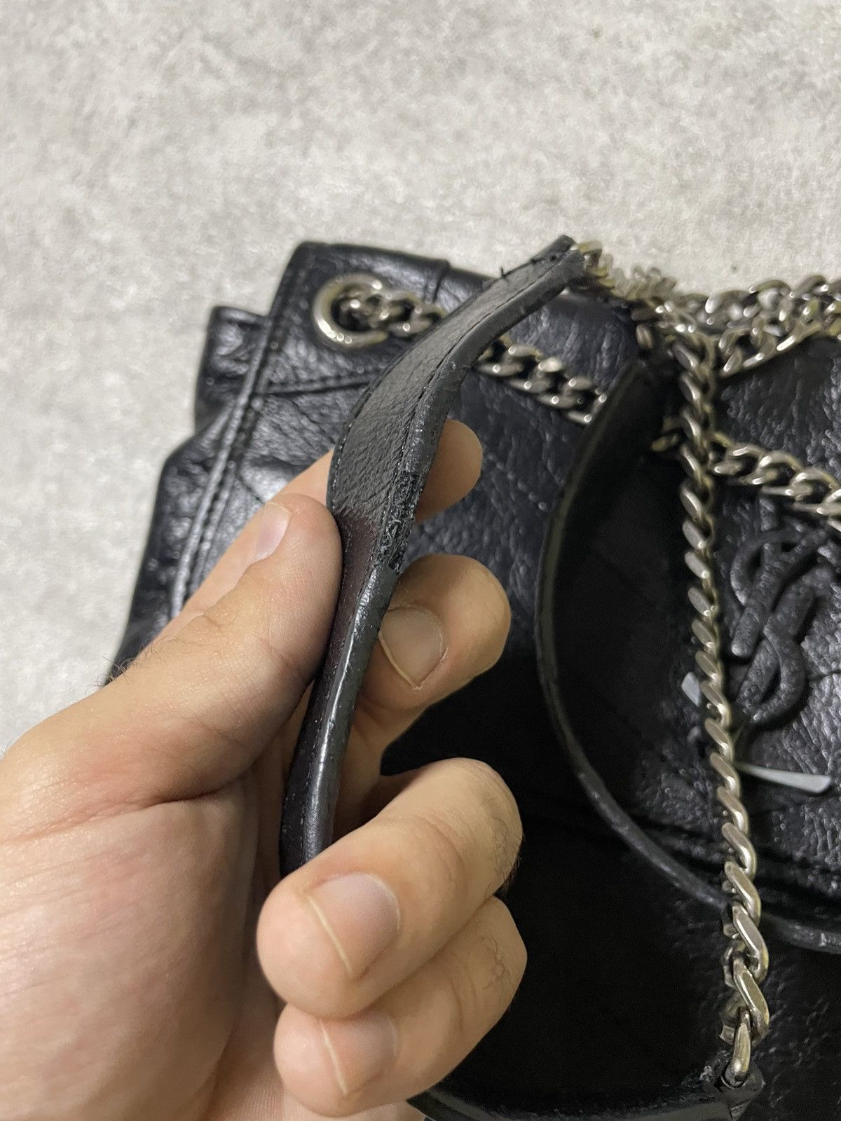Yves Saint Laurent Rare 2000’s Saint Laurent Paris Niki Crinkle Shoulder Bag Size ONE SIZE - 6 Thumbnail
