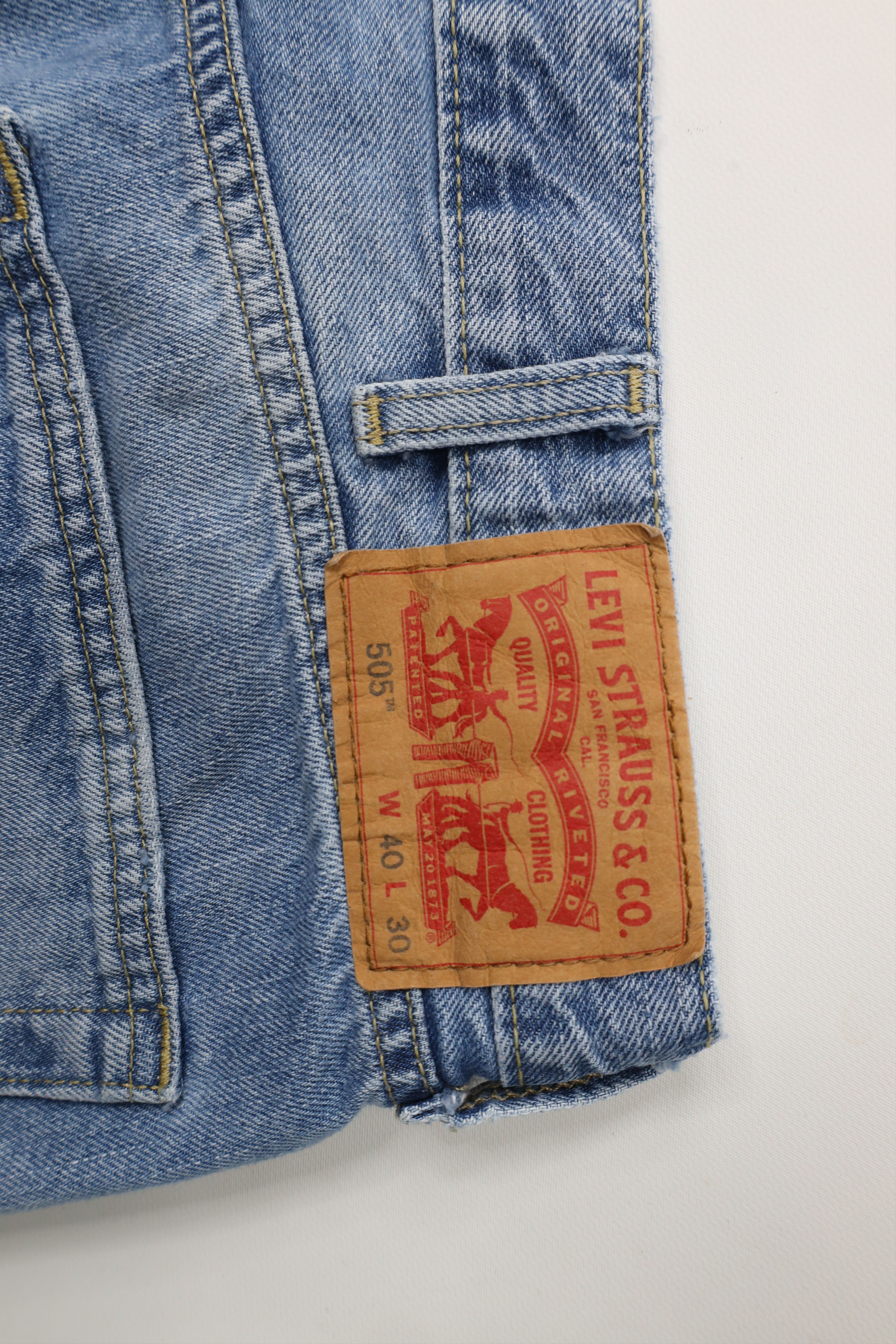 Levi's × Vintage Vintage Y2K Levis 505 Regular Fit Denim Jeans Blue Cotton Size US 40 / EU 56 - 13 Thumbnail