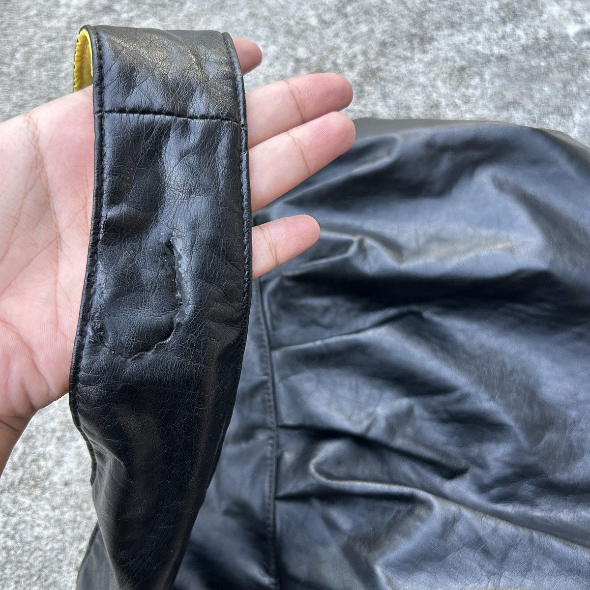 Japanese Brand Vintage leather Shoulder bag Size ONE SIZE - 7 Thumbnail