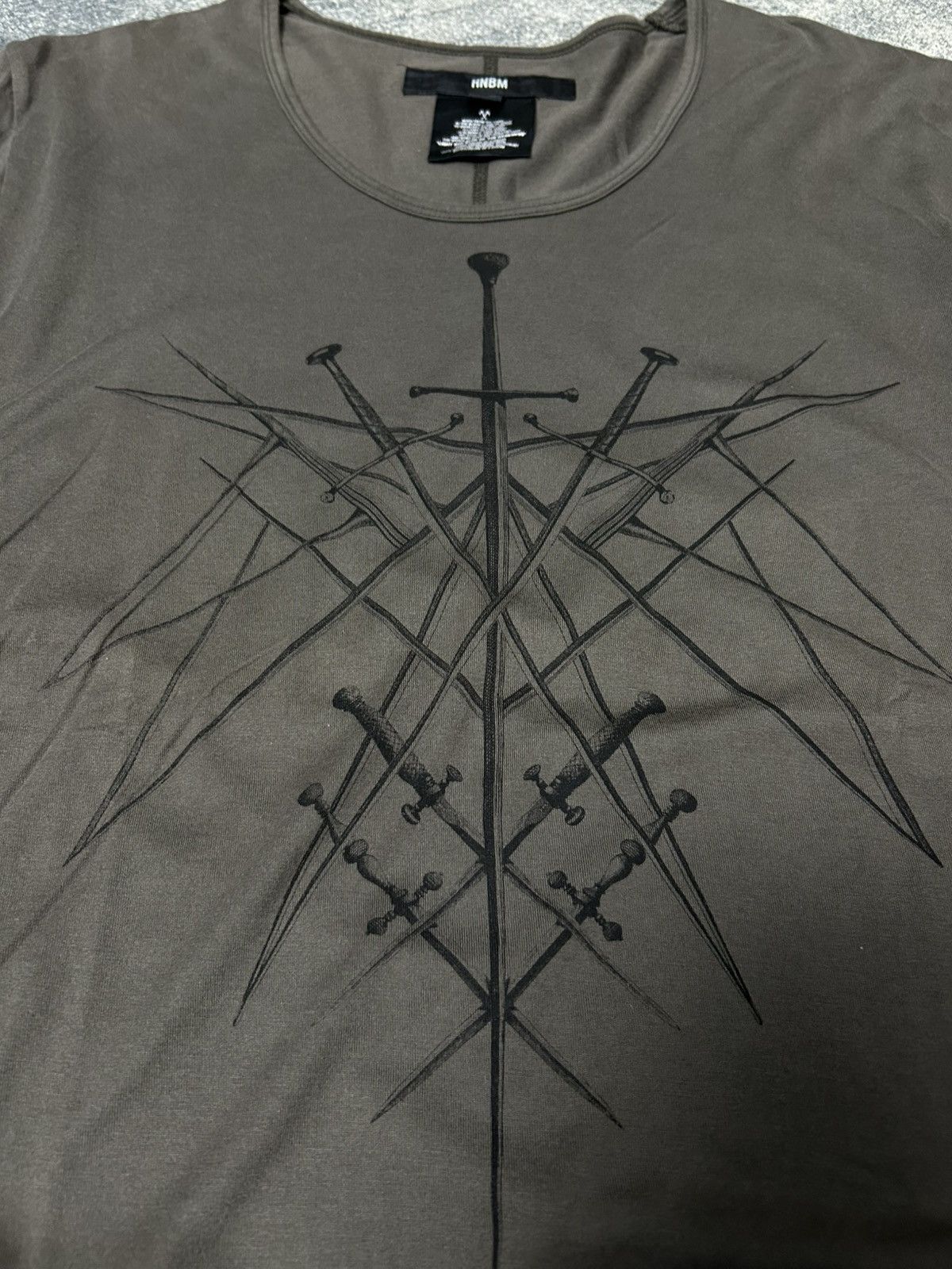 Japanese Brand HNBM JAPAN Freemasonry logo distressed longsleeve Size US M / EU 48-50 / 2 - 6 Thumbnail