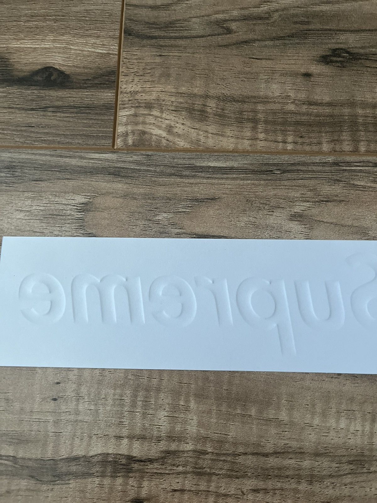 Supreme Supreme Gold Embossed Box Logo Sticker Size ONE SIZE - 7 Thumbnail