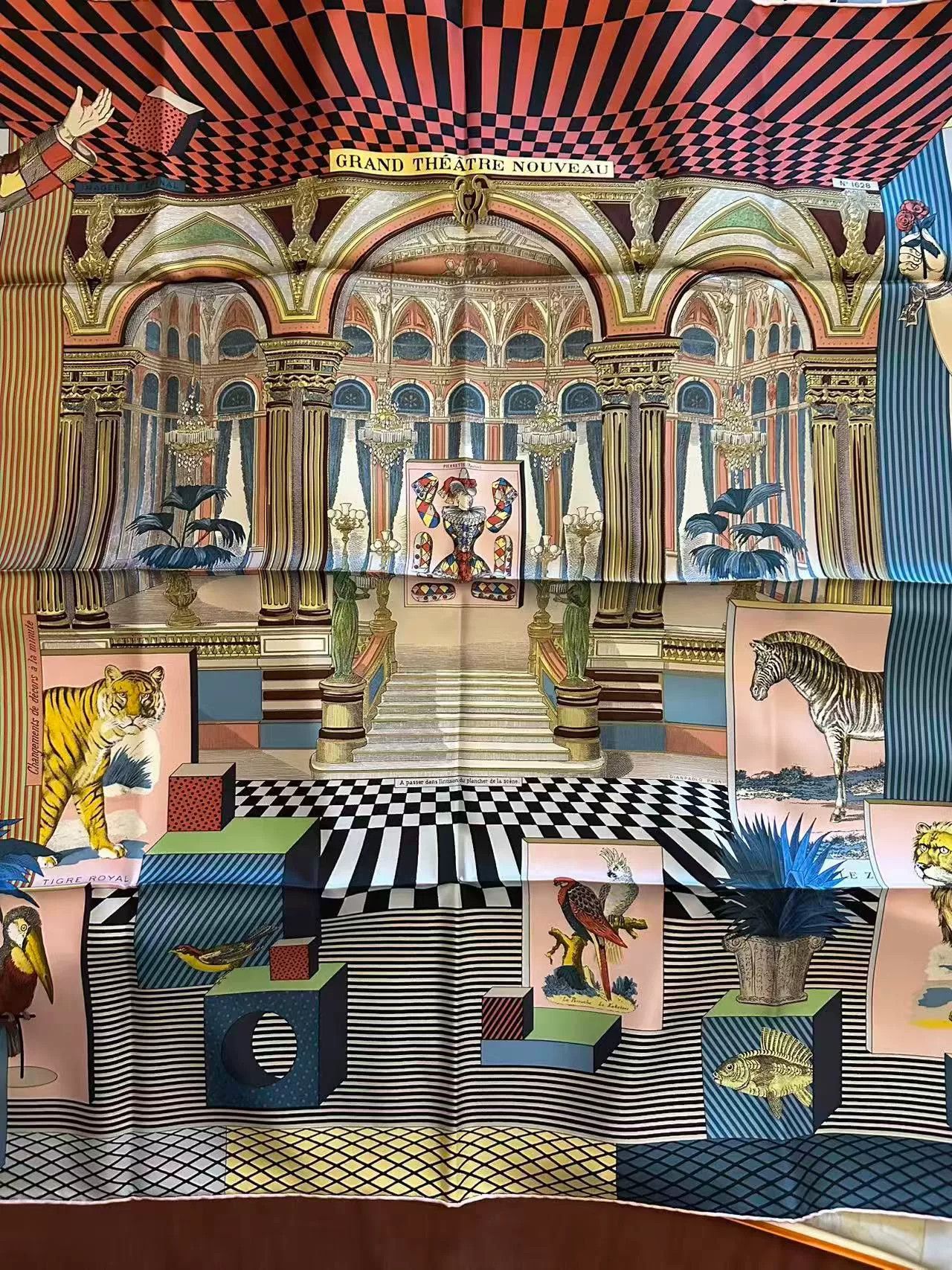 Hermes Hermès Grand Theatre 90cm Scarf Size ONE SIZE - 1 Preview
