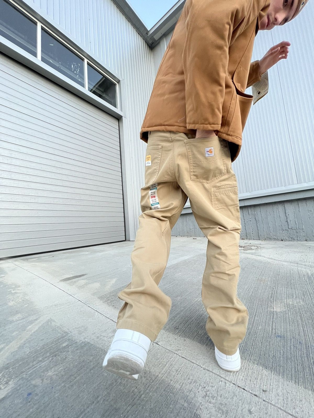 Carhartt × Vintage Vintage Carhartt Pants FR Worker Size US 32 / EU 48 - 1 Thumbnail