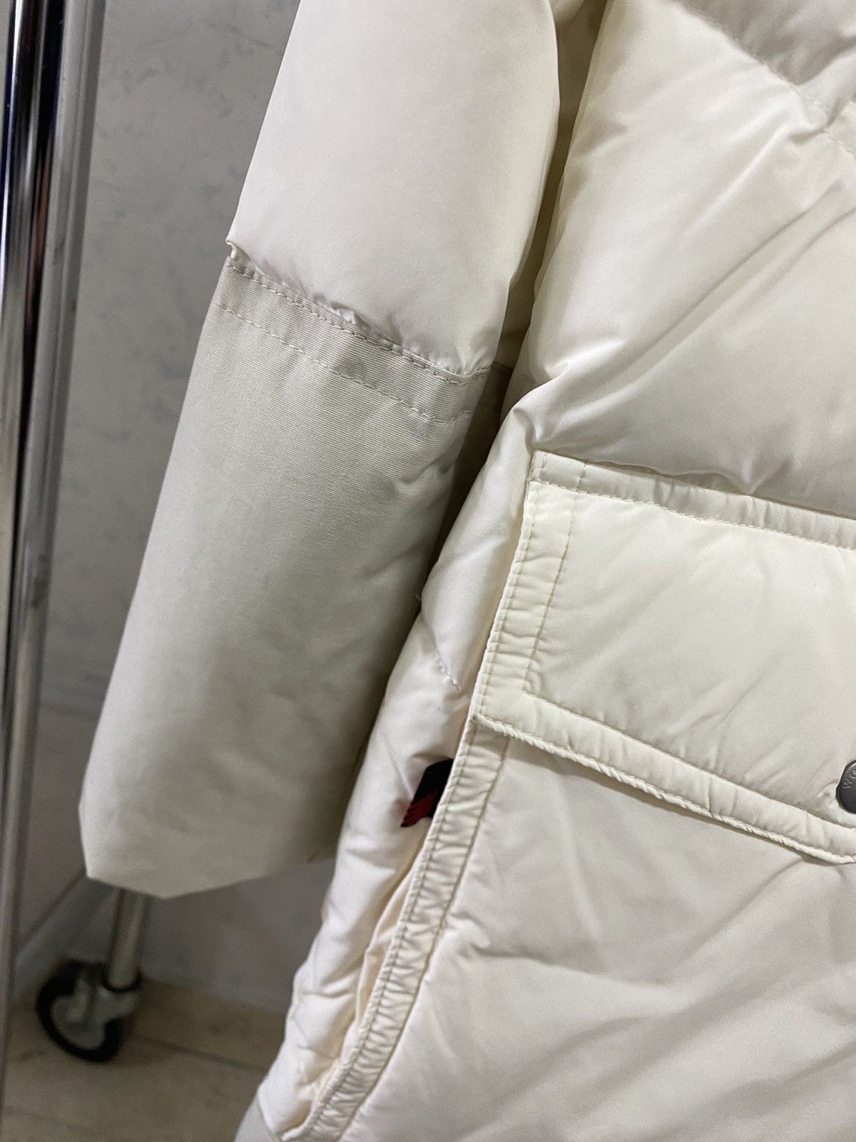 Other Woolrich Arctic Logo Down Jacket, size S, cream white, new Size S / US 4 / IT 40 - 4 Thumbnail