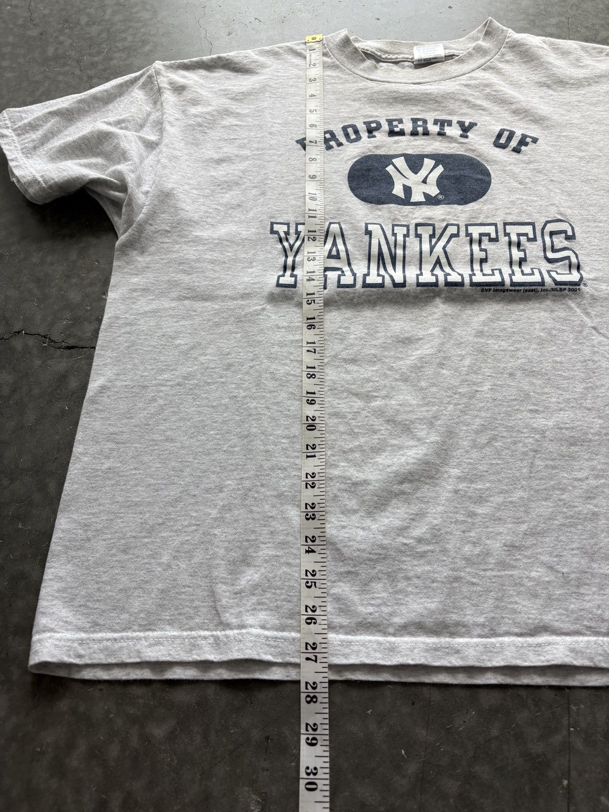 Vintage Vintage Y2K Yankees Graphic Tee Boxy Fit Size US XL / EU 56 / 4 - 7 Thumbnail