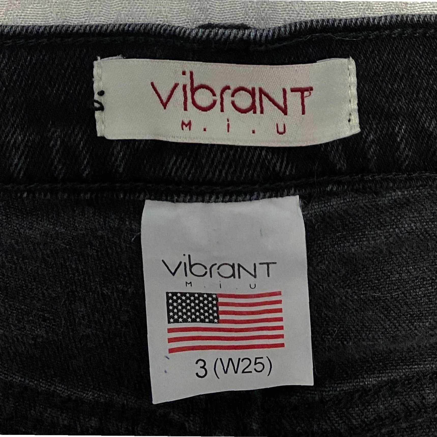 Vintage Vibrant Miu Black Wash Denim Jeans Womens High Rise Straight Leg Size 3 W25 Slim 5-Pocket Design Logo Glitter Denim Cotton Spandex Size 26" / US 2 / IT 38 - 4 Thumbnail