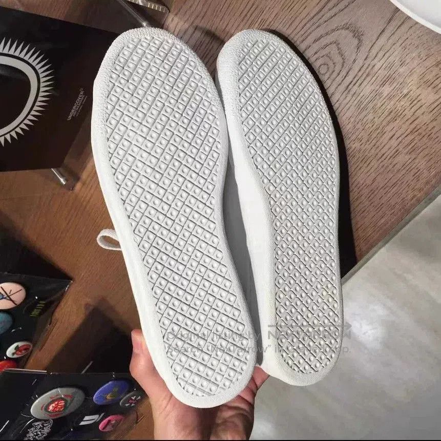Undercover Undercover White Sneakers with Zigzag Embroidery. Size US 9.5 / EU 42-43 - 6 Thumbnail