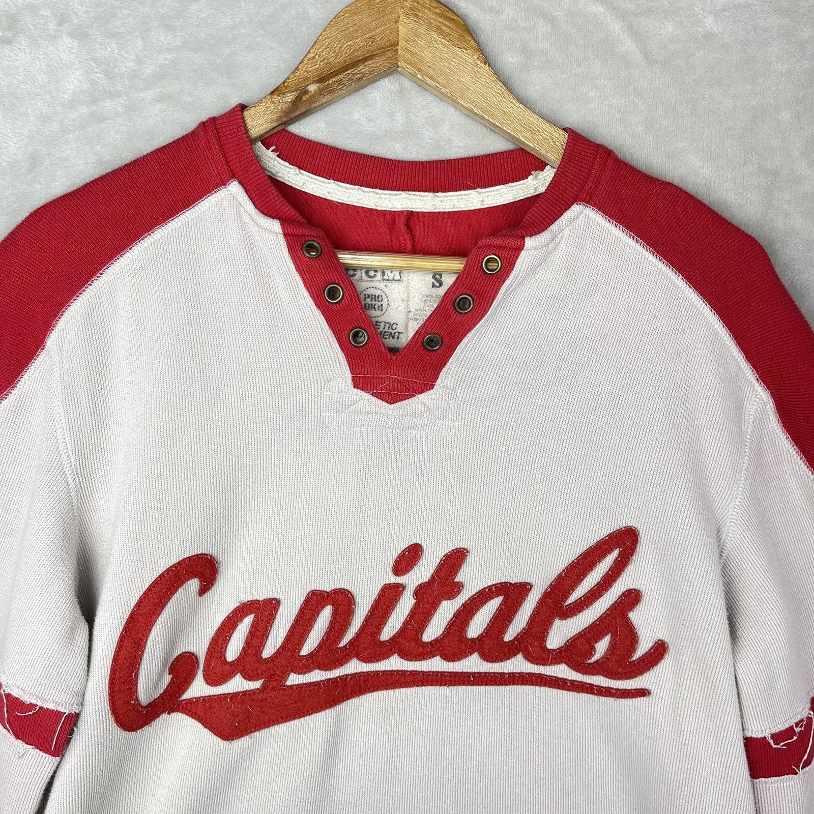 Ccm Vintage CCM Washington Capitals Waffle Knit Thermal Shirt Size 40 - 2 Thumbnail