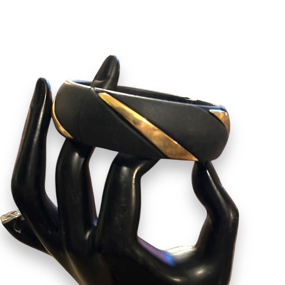 Vintage Vintage black & metallic gold lucite hinged bangle bracelet Size ONE SIZE - 2 Thumbnail