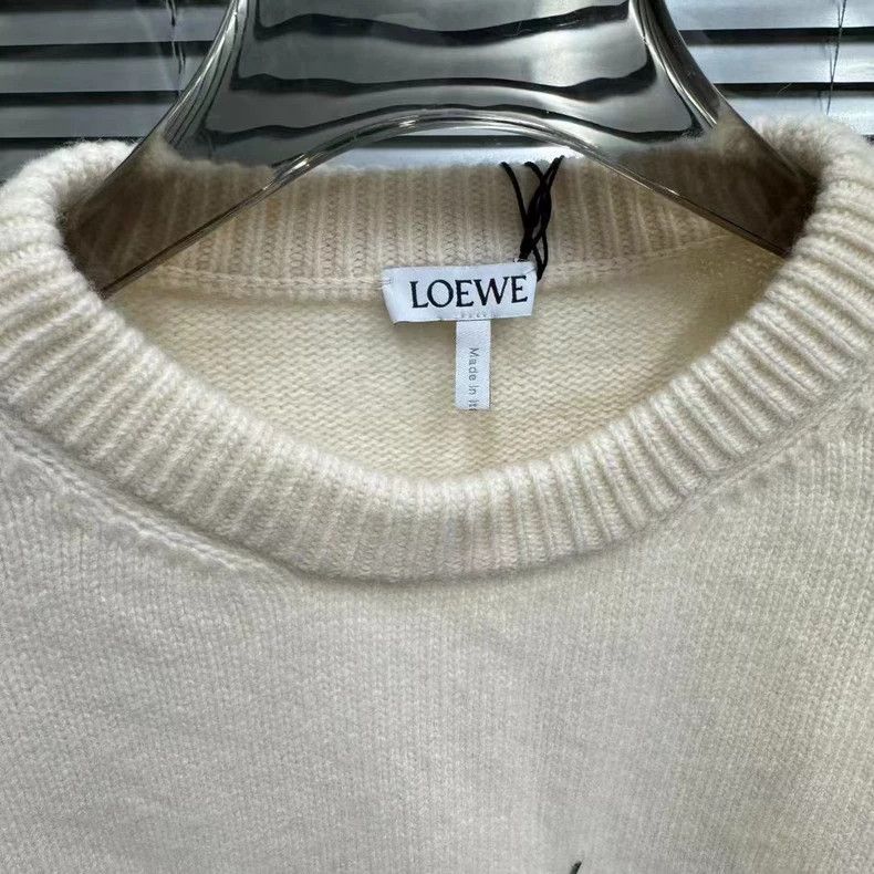 Loewe loewe Rhinestone logo sweater 2506-Nextarrow Size US M / EU 48-50 / 2 - 2 Thumbnail