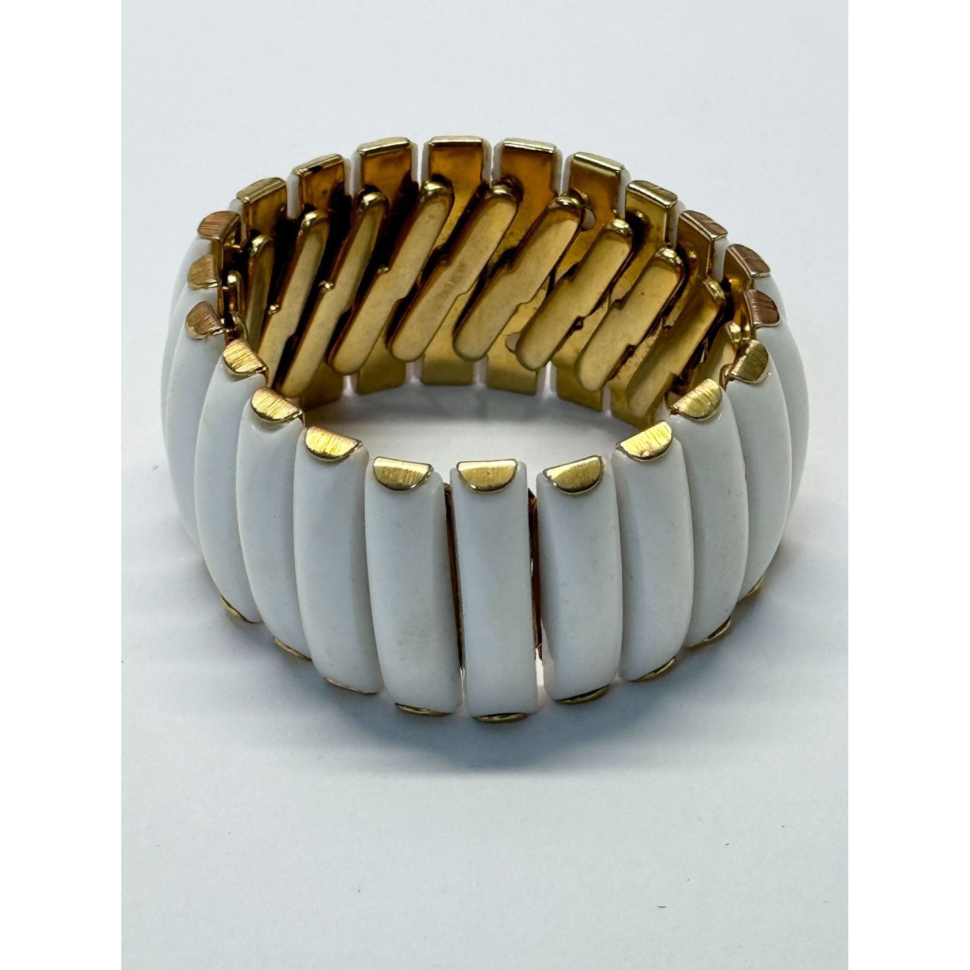 Vintage Vintage Hong Kong white expansion bracelet Size ONE SIZE - 3 Thumbnail