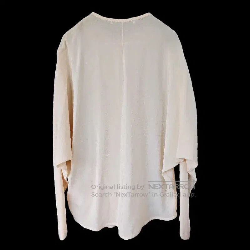 Givenchy Givenchy Silk Long Sleeve Shirt in Off White . Size M / US 6-8 / IT 42-44 - 2 Thumbnail