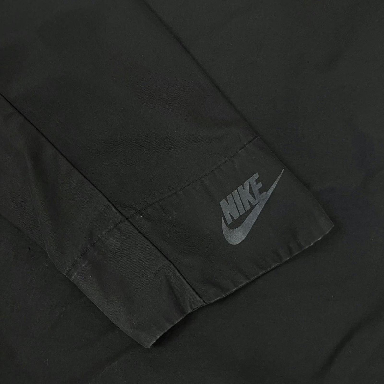 Nike × Vintage Nike Sportswear Jacket Medium Swoosh Cross Zip Windbreaker Size US M / EU 48-50 / 2 - 4 Thumbnail