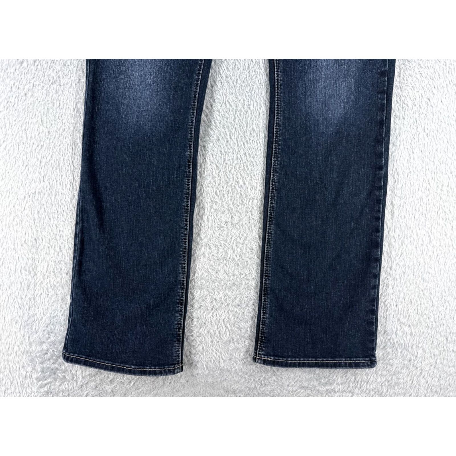 Silver Jeans Co. Silver Jeans Suki Blue Denim Bootcut Jeans Women 31x31 Embroidered 5-Pocket Cotton Blend Medium Wash Slim Distressed N/A Size 24" / US 00 / IT 34 - 2 Thumbnail