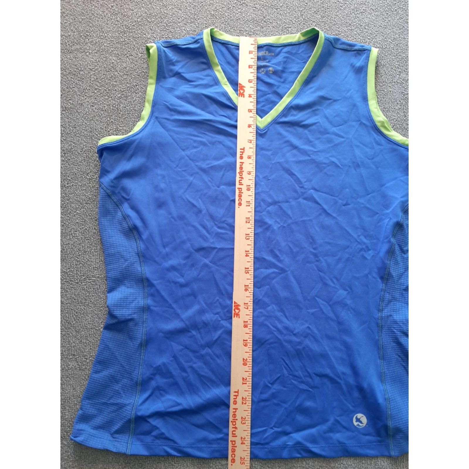 Vintage Gander Mountain Shirt Sleeveless Womens L Blue Polyester Spandex Athletic Tank Racerback Built-In Bra Pockets Size M / US 6-8 / IT 42-44 - 3 Thumbnail