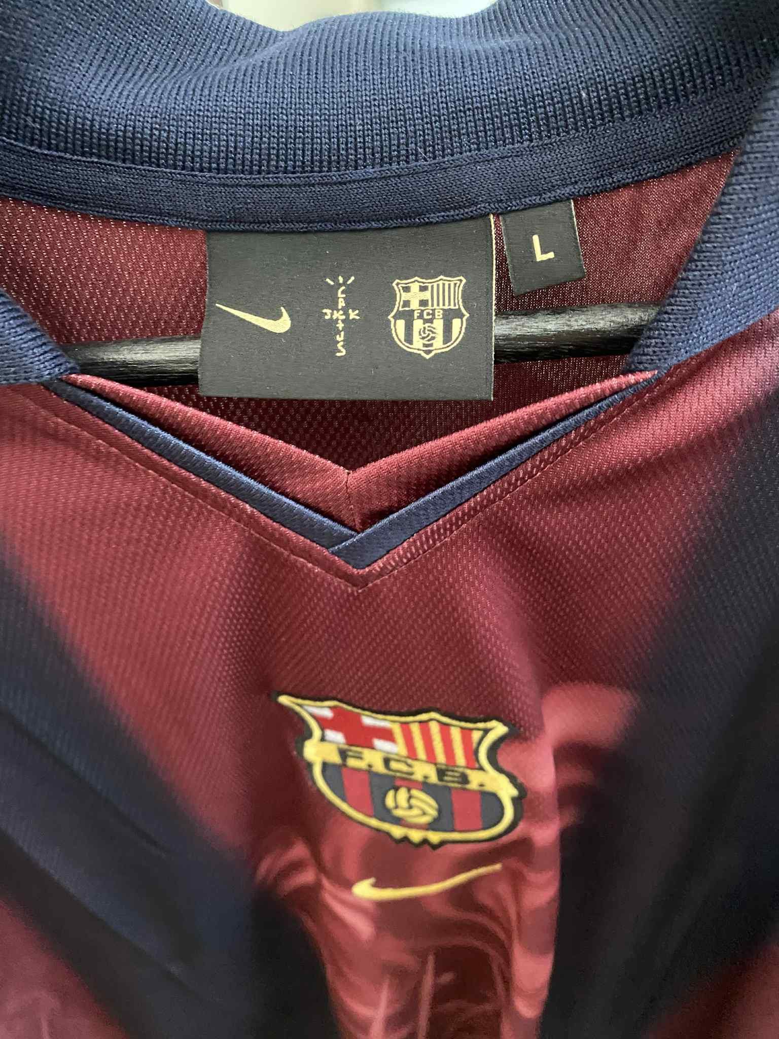 Nike × Travis Scott cactus jack barcelona retro jersey Size US L / EU 52-54 / 3 - 4 Thumbnail