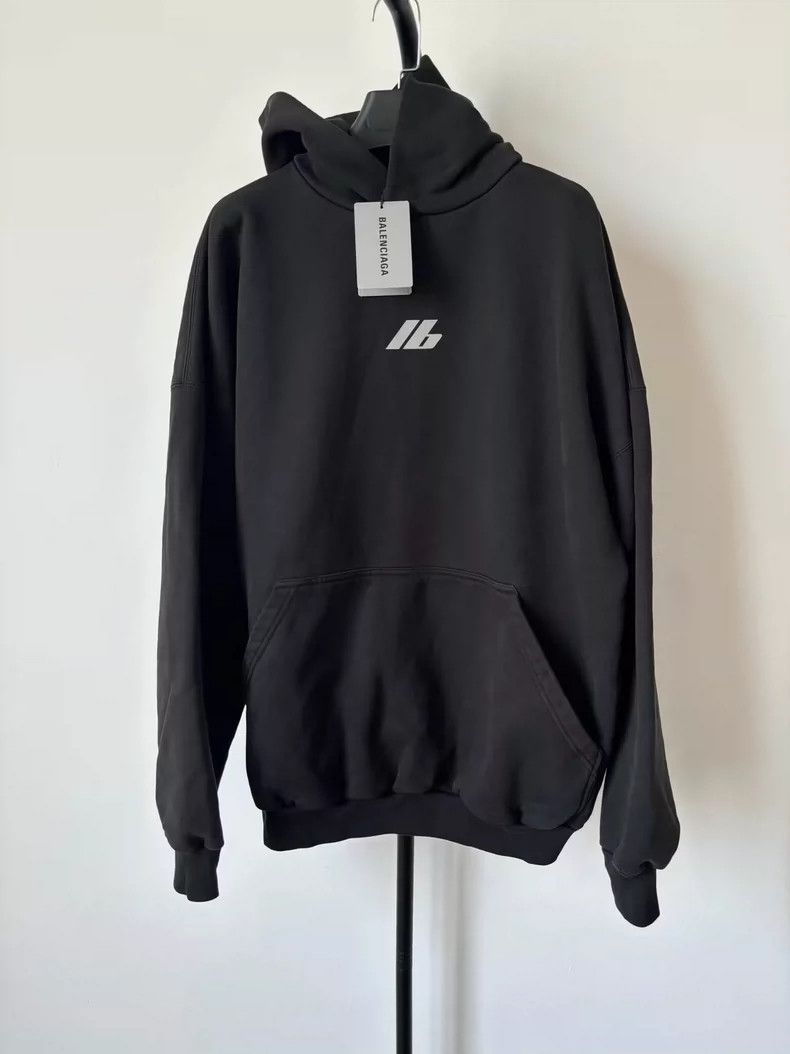 Balenciaga Balenciaga Reflective Logo printed solid hooded slouchy lo Size US S / EU 44-46 / 1 - 2 Thumbnail