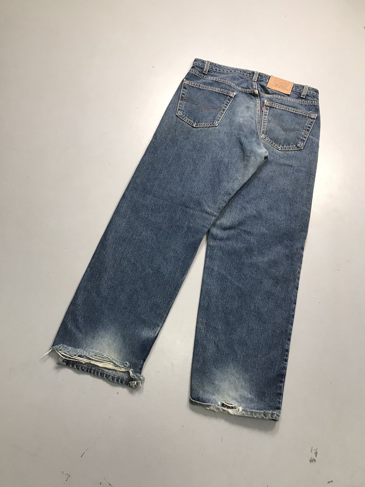 Levi's Vintage Levi’s 565 denim Size US 34 / EU 50 - 10 Thumbnail